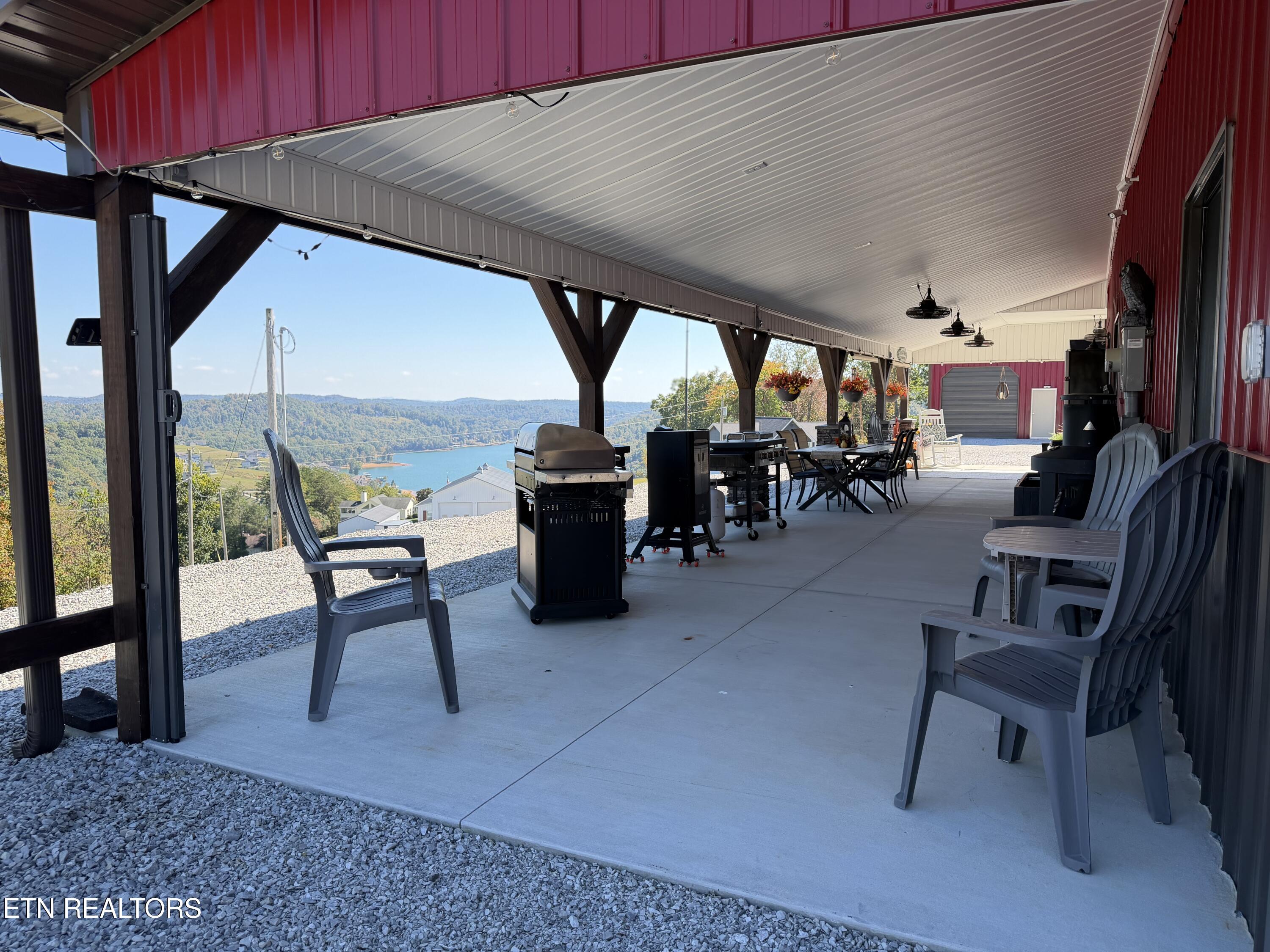 420 Mariner Point Road Lafollette TN 37766