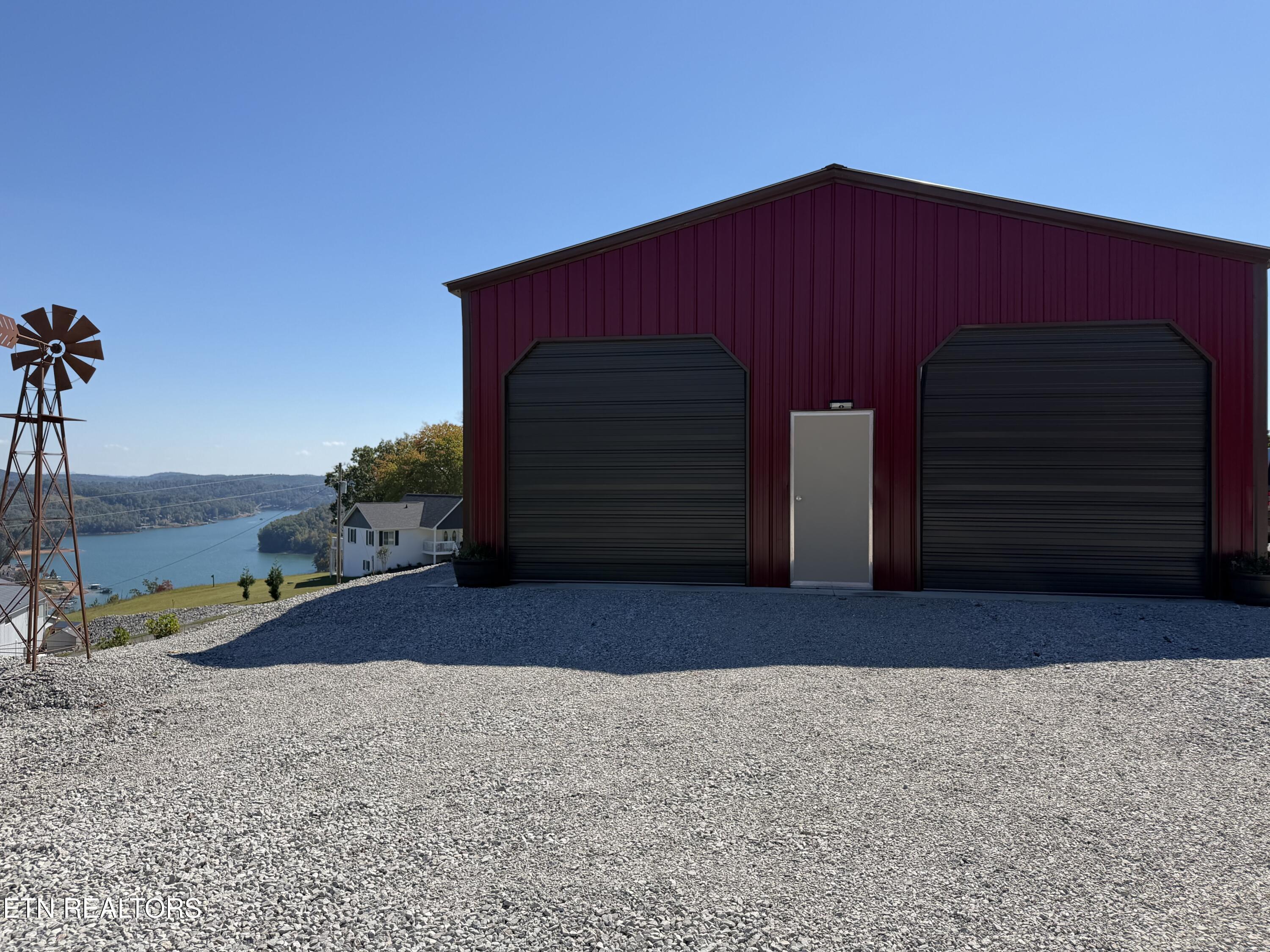 420 Mariner Point Road Lafollette TN 37766