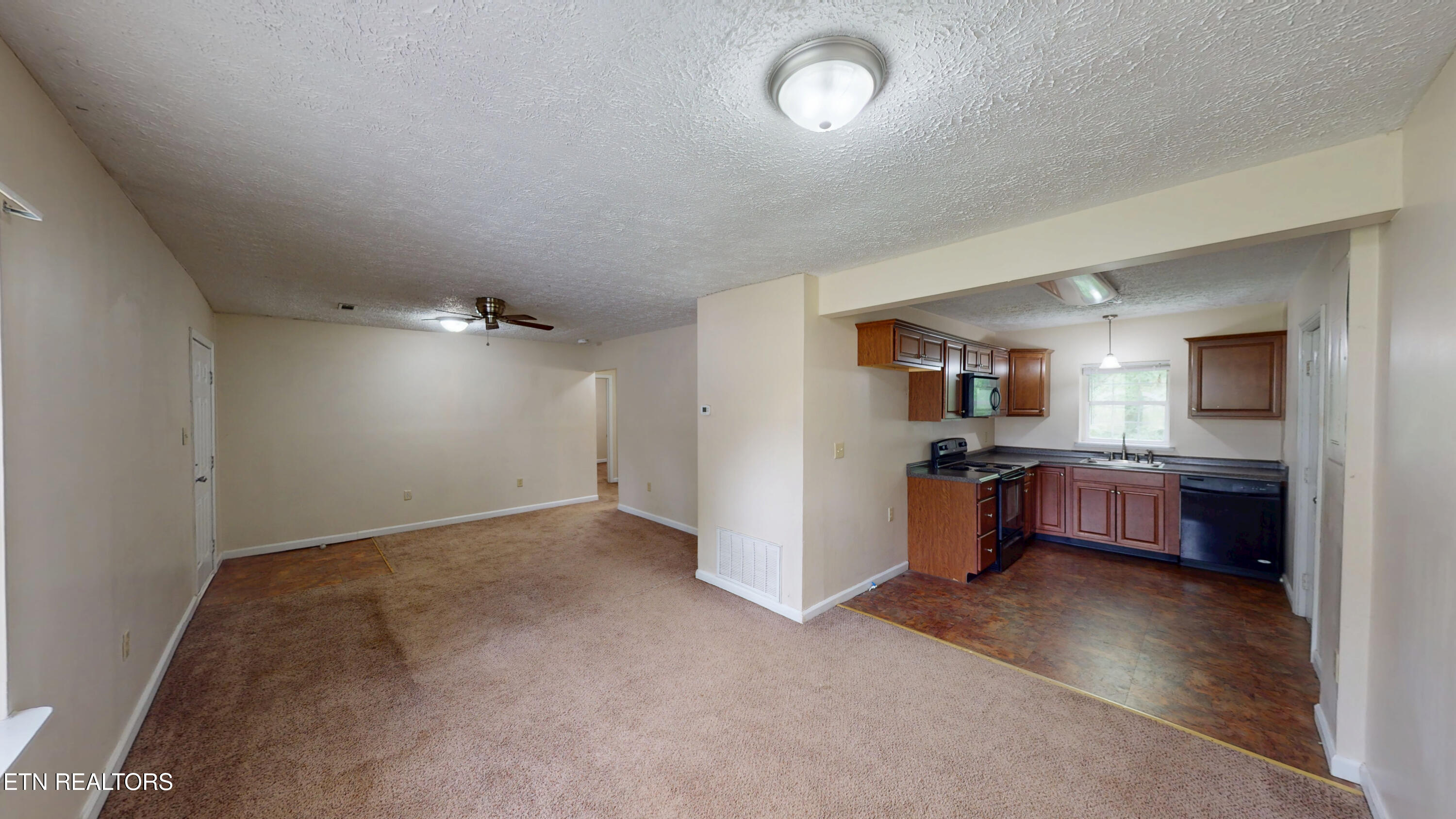 524 Oak Street Dayton TN 37321
