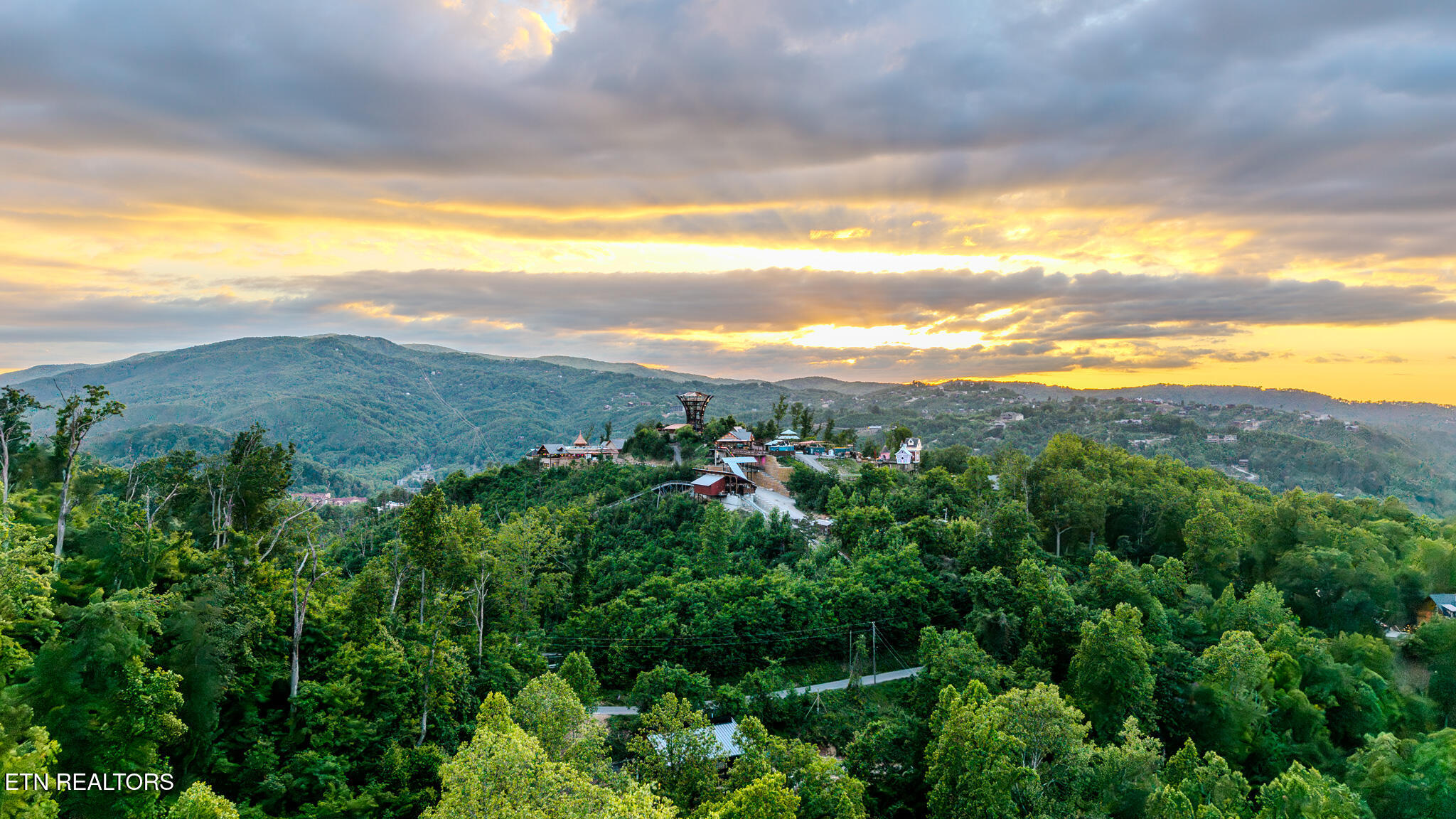 704 Topside Road Gatlinburg TN 37738