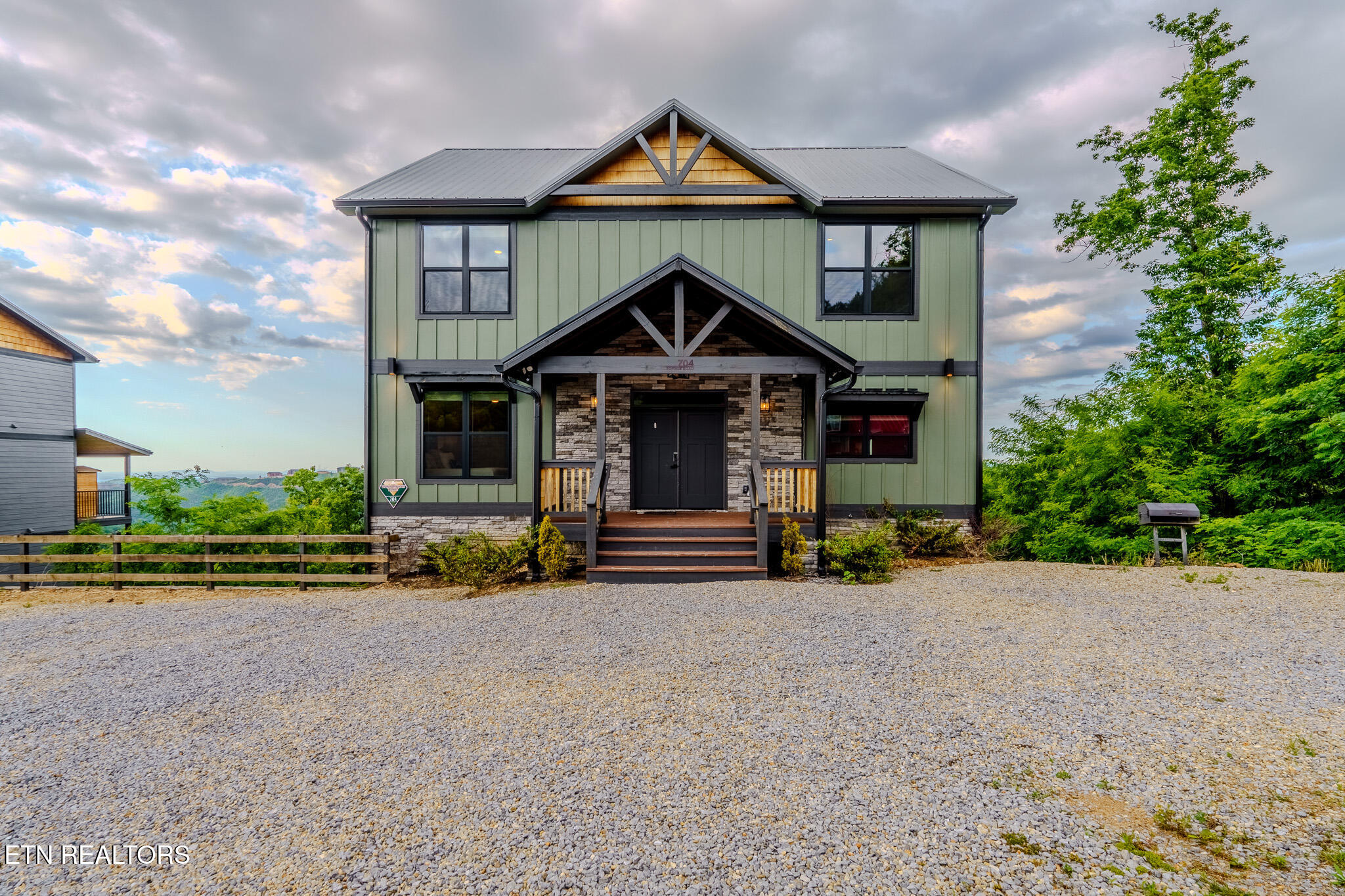 704 Topside Road Gatlinburg TN 37738