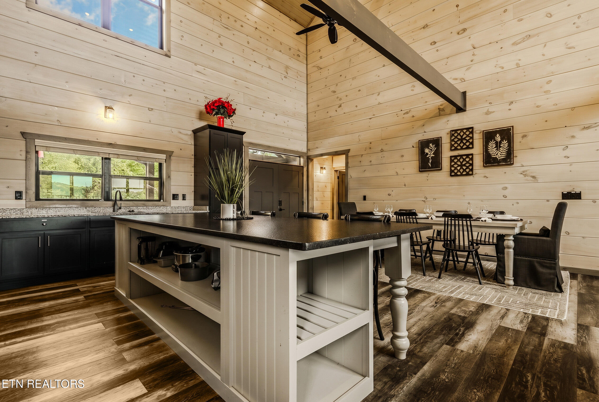 704 Topside Road Gatlinburg TN 37738