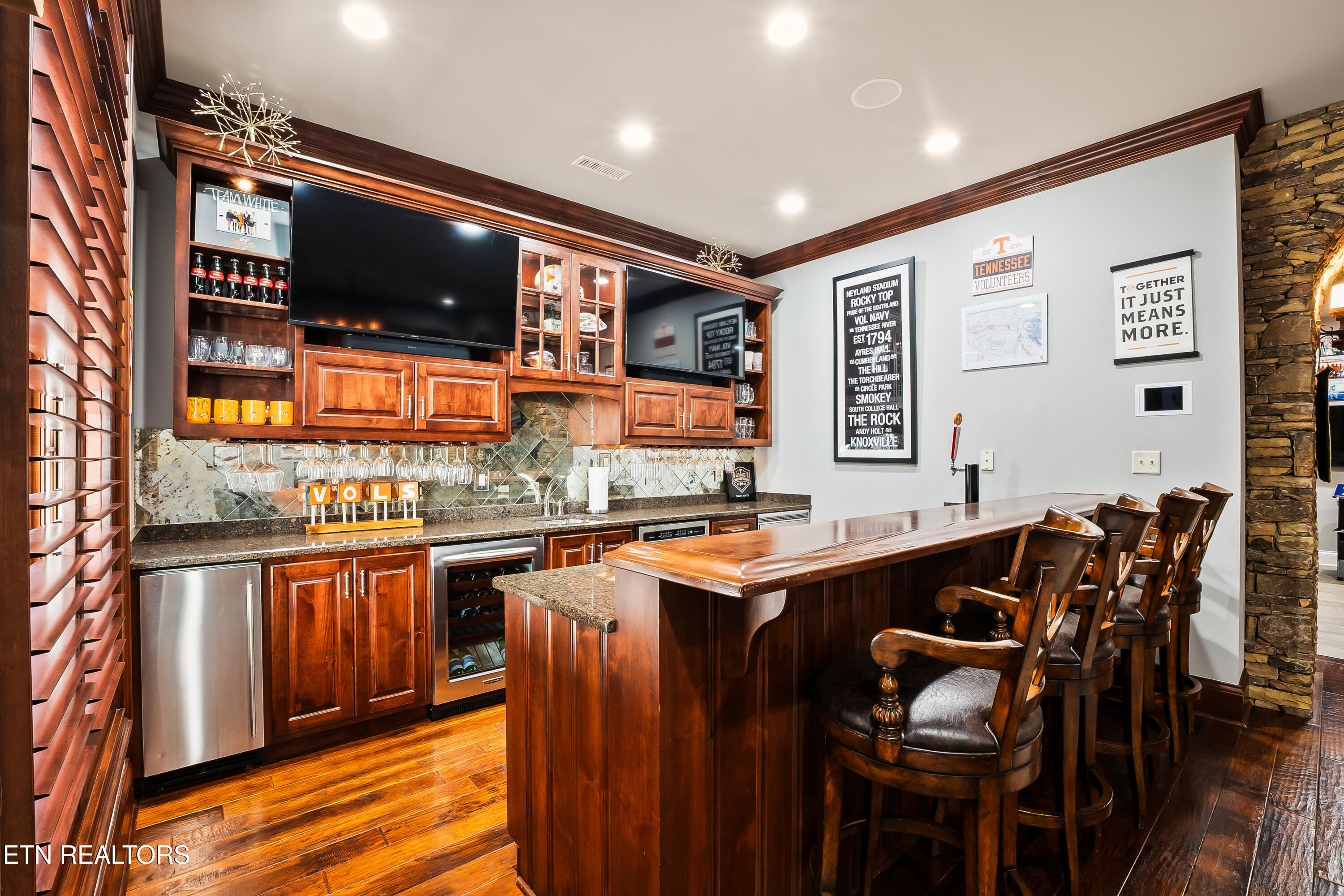 1945 Oakleigh Way Knoxville TN 37919