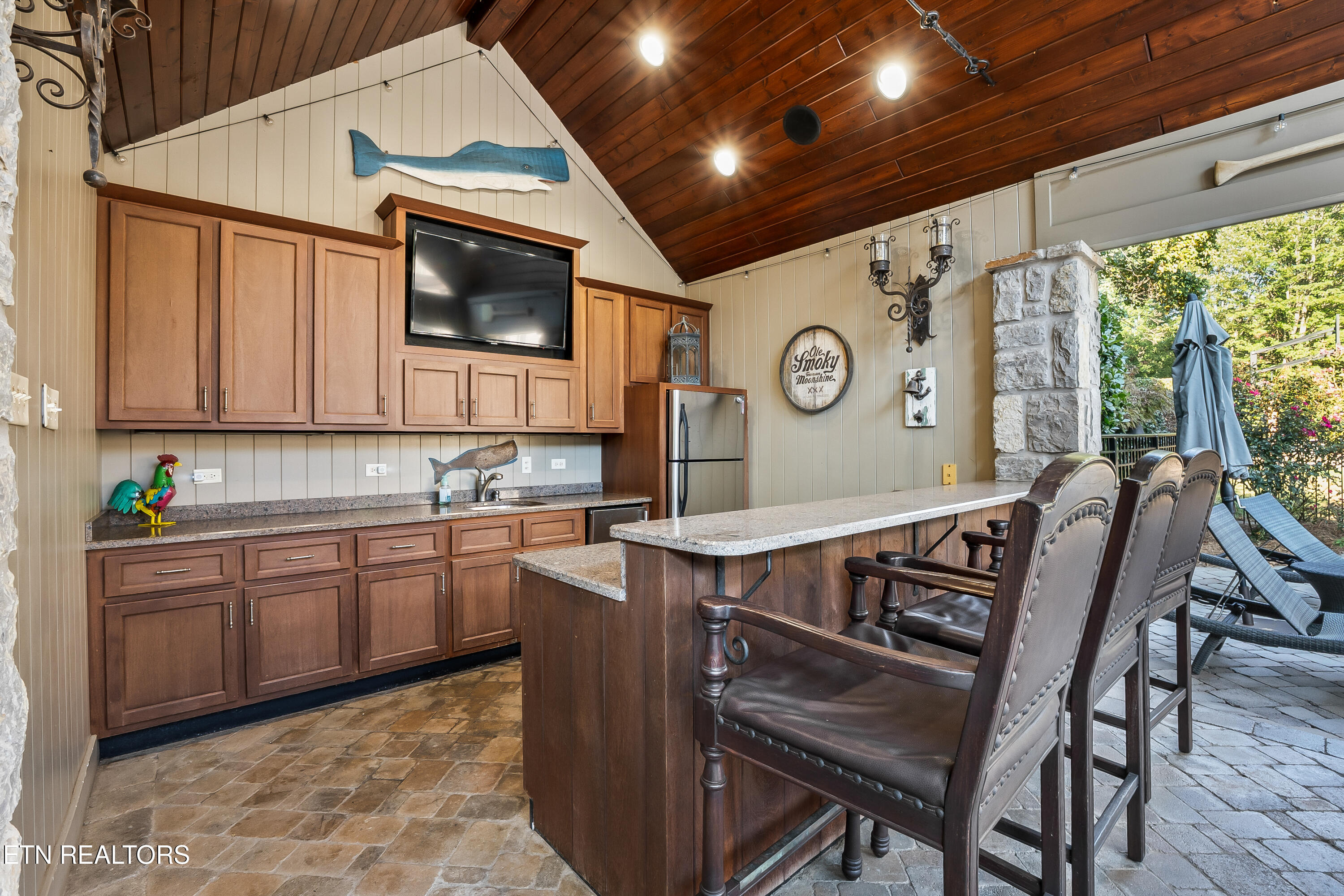 1945 Oakleigh Way Knoxville TN 37919