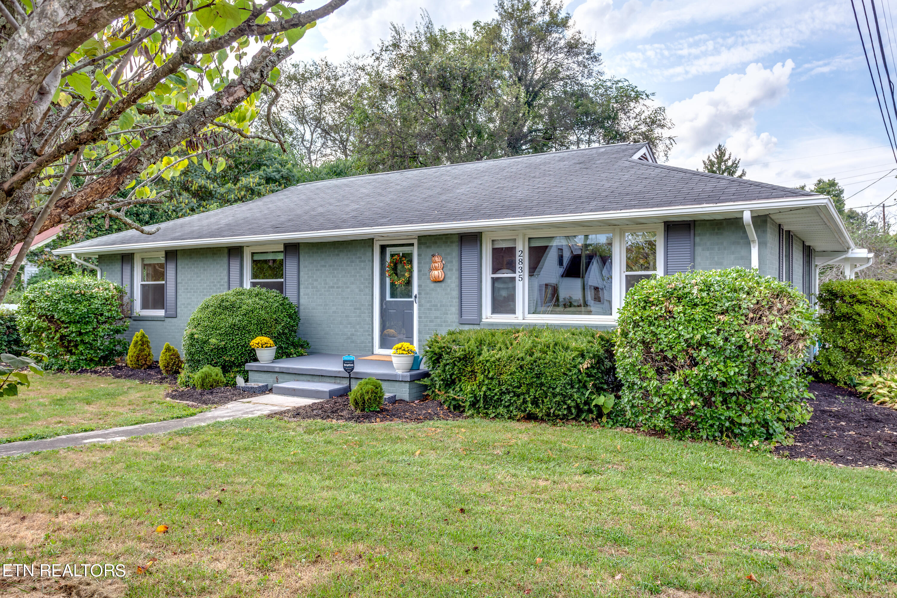 2835 Fairmont Boulevard Knoxville TN 37917