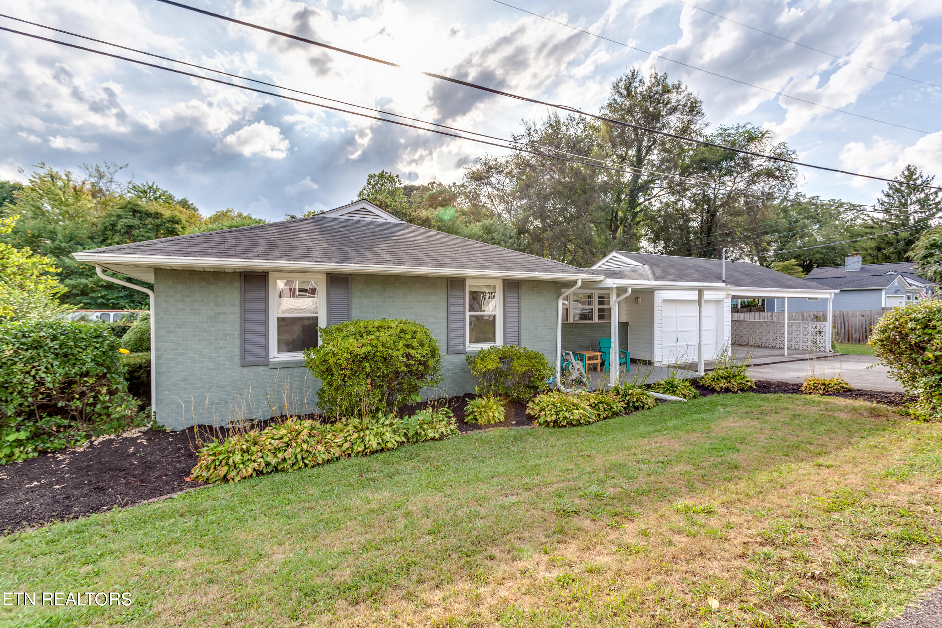 2835 Fairmont Boulevard Knoxville TN 37917