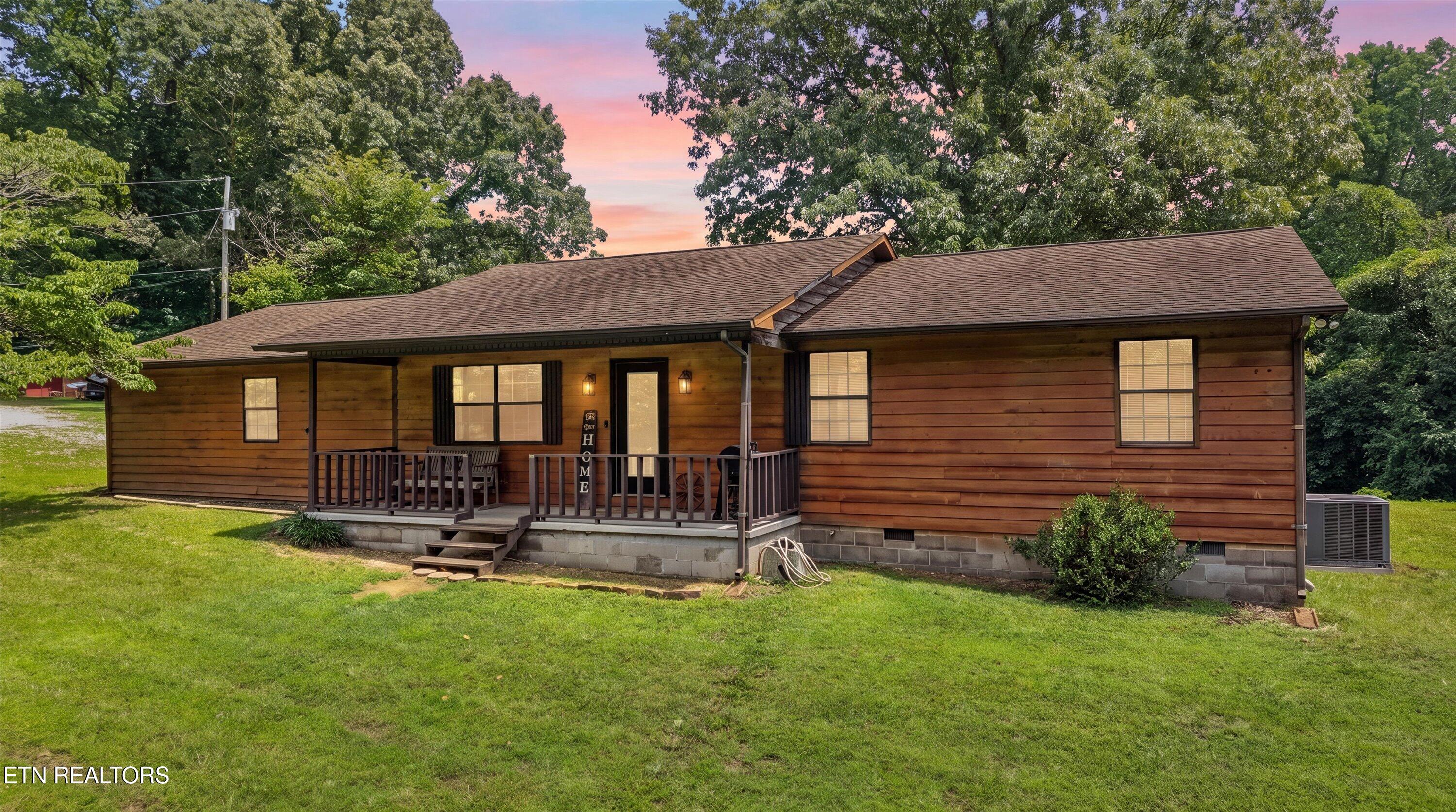 349 Fairchild Street Harriman TN 37748