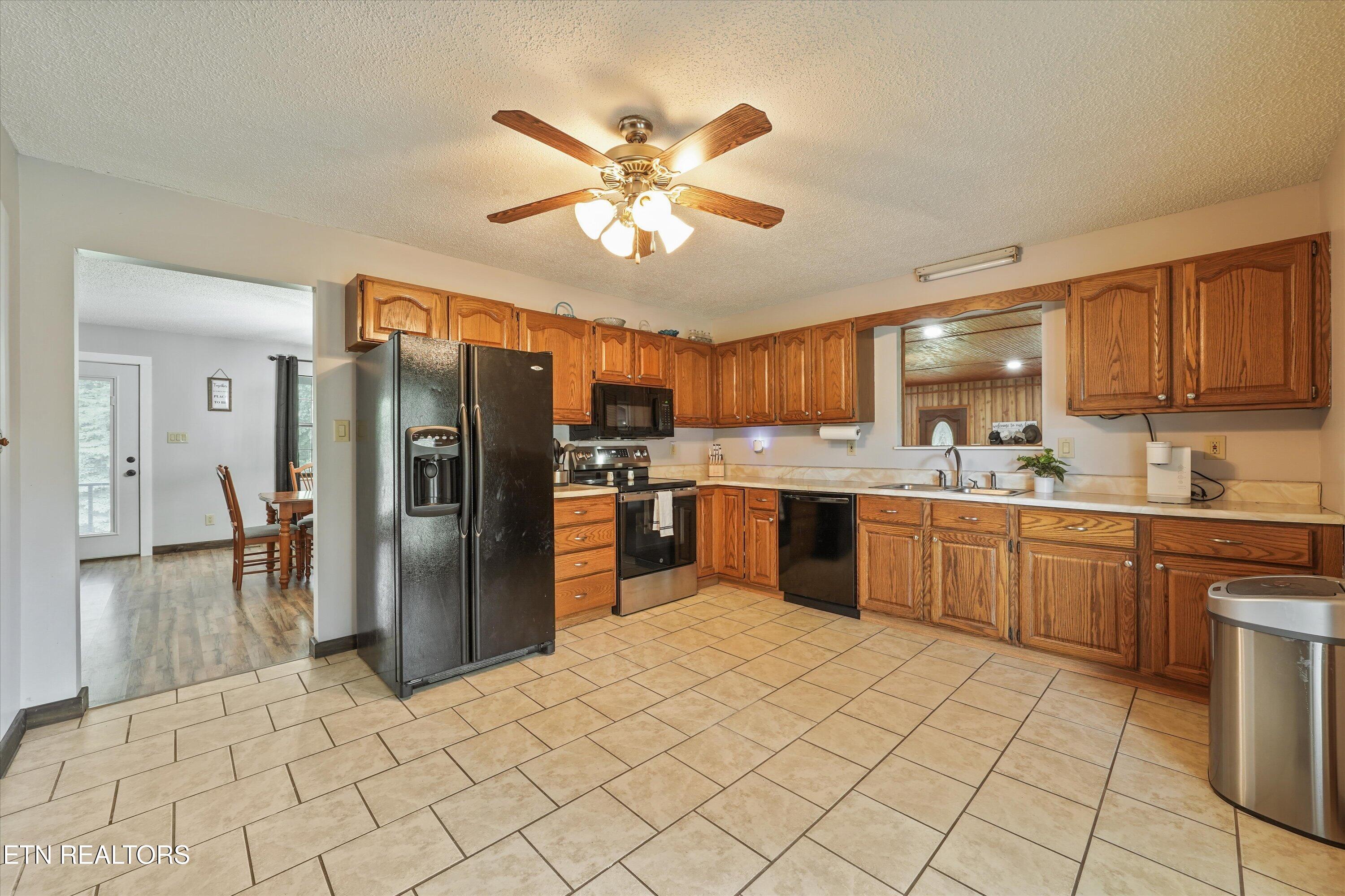 349 Fairchild Street Harriman TN 37748