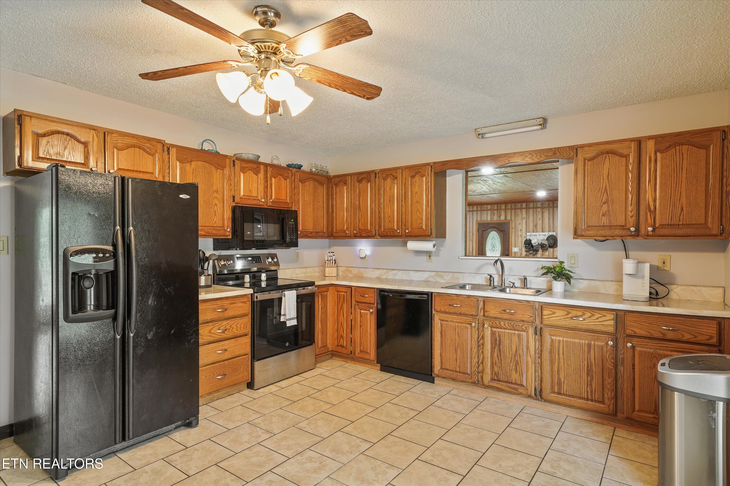 349 Fairchild Street Harriman TN 37748