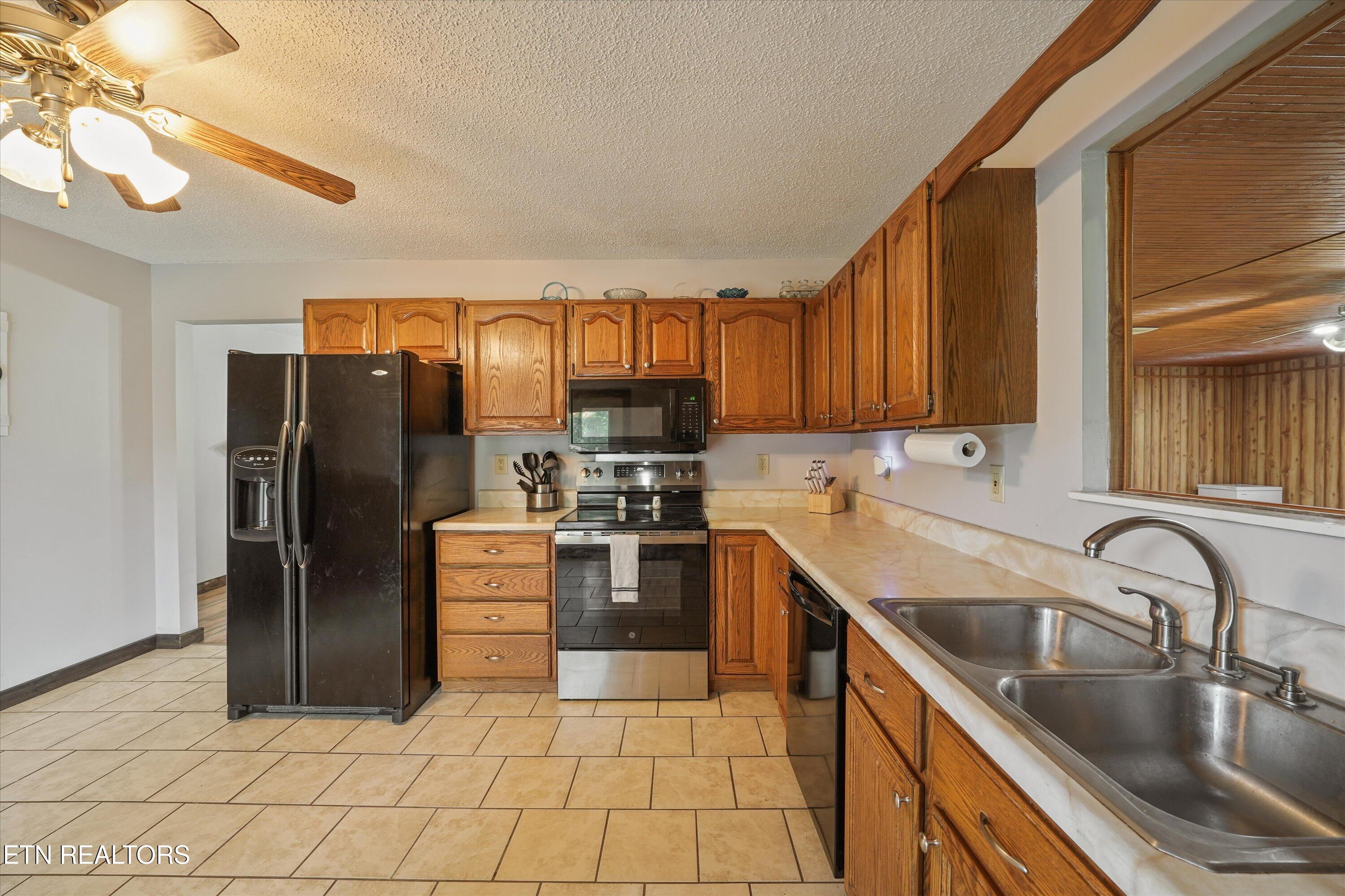 349 Fairchild Street Harriman TN 37748