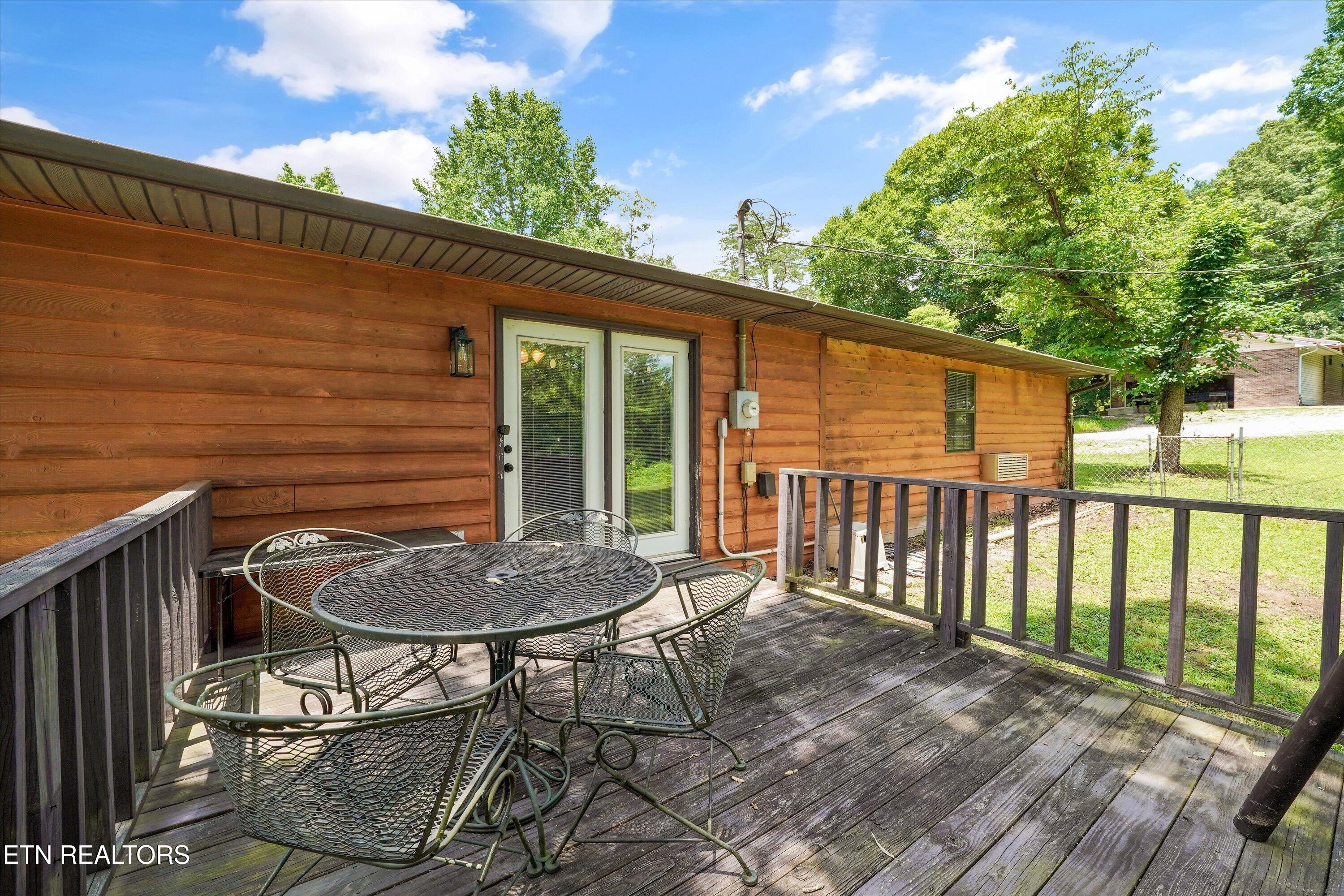 349 Fairchild Street Harriman TN 37748
