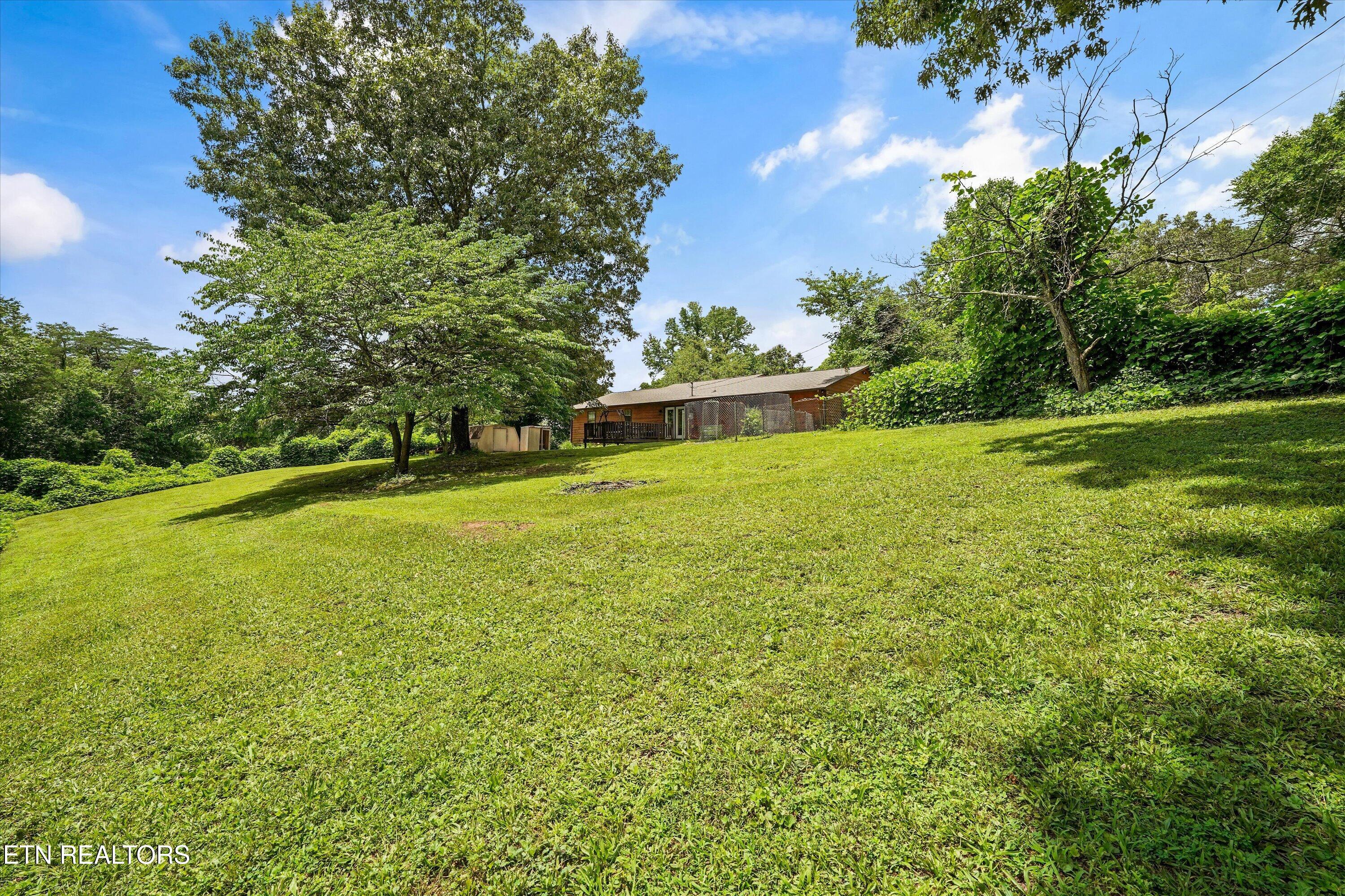 349 Fairchild Street Harriman TN 37748