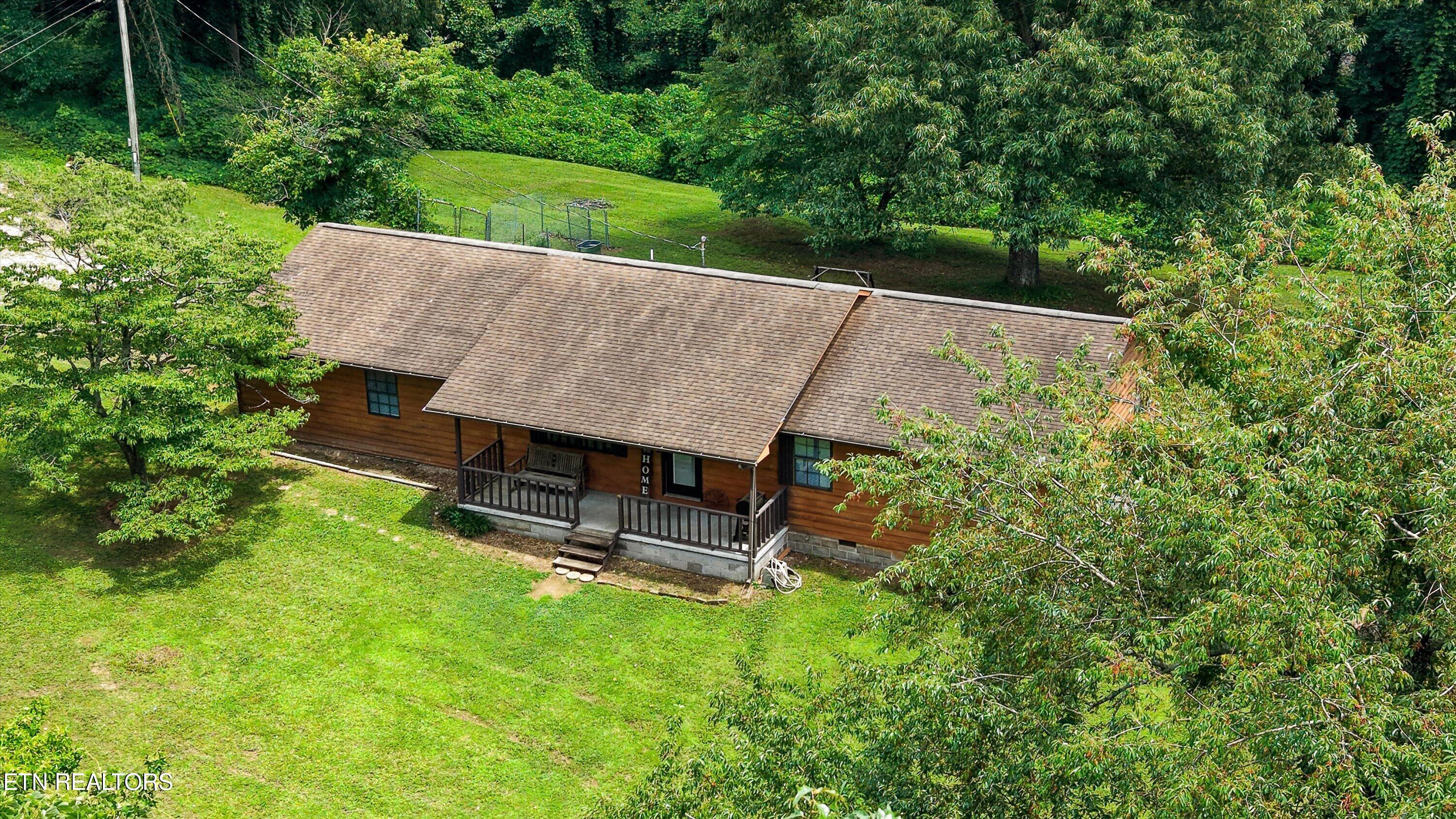 349 Fairchild Street Harriman TN 37748