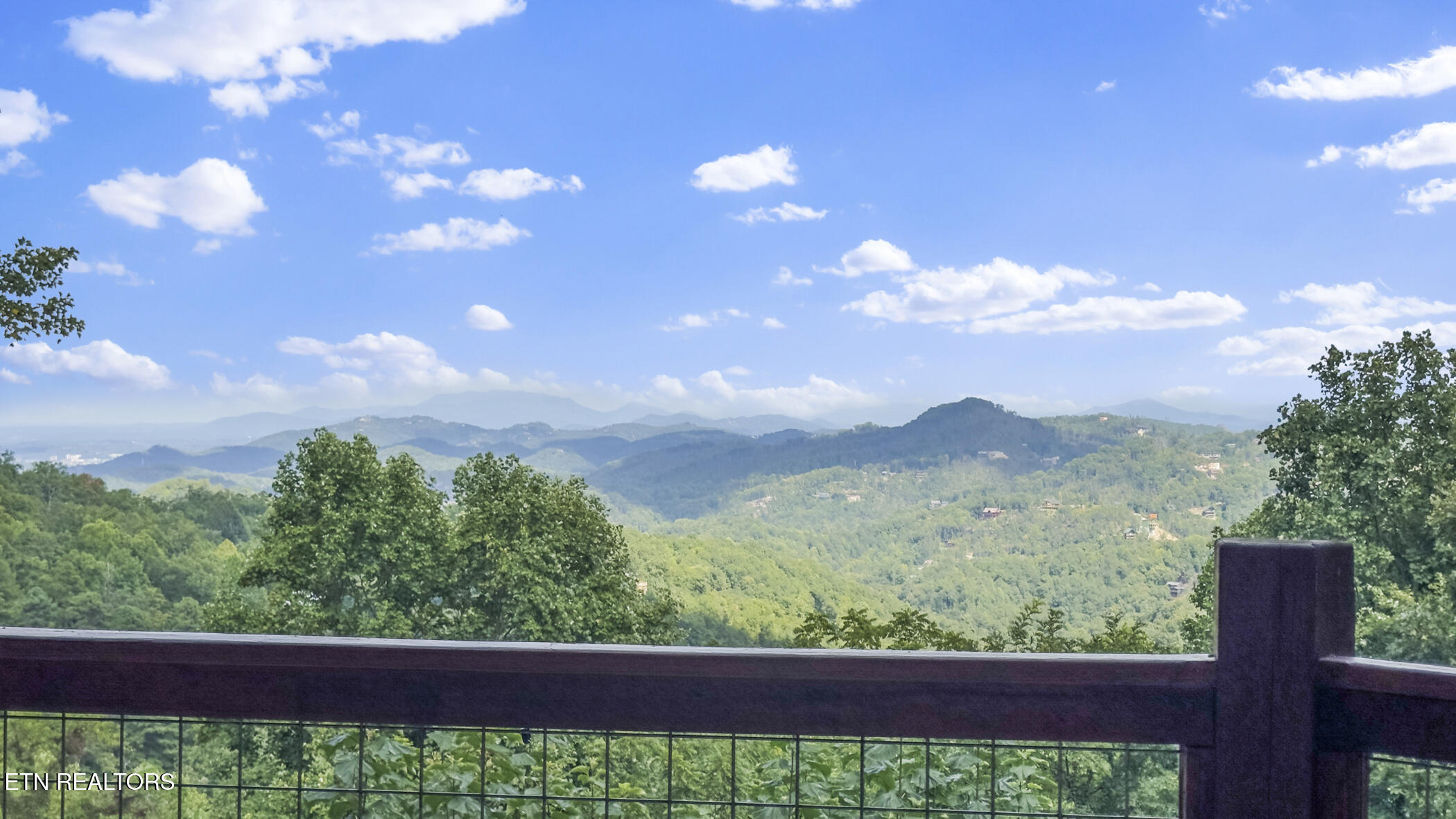 3280 Balsam Slopes Road Sevierville TN 37862