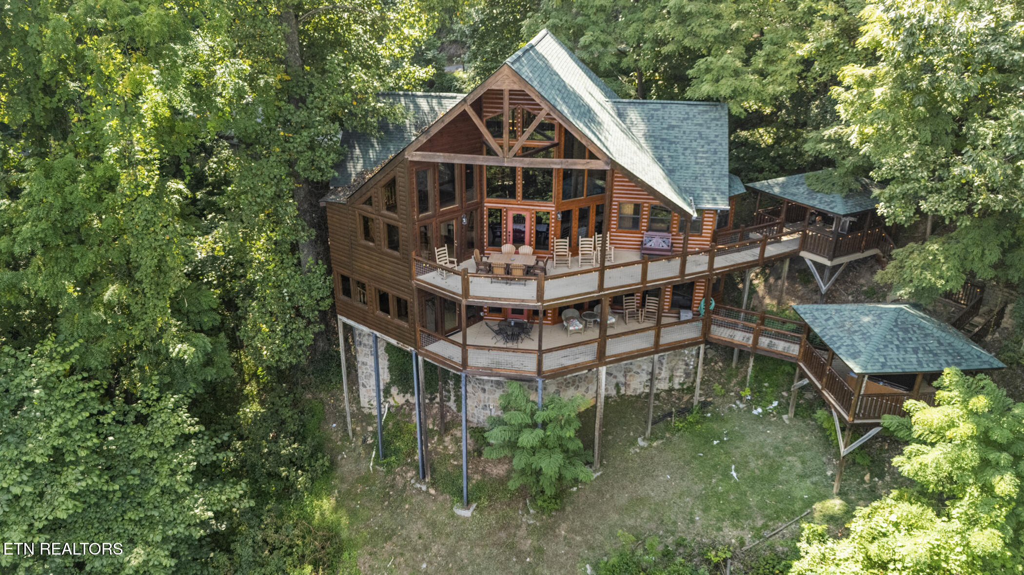3280 Balsam Slopes Road Sevierville TN 37862