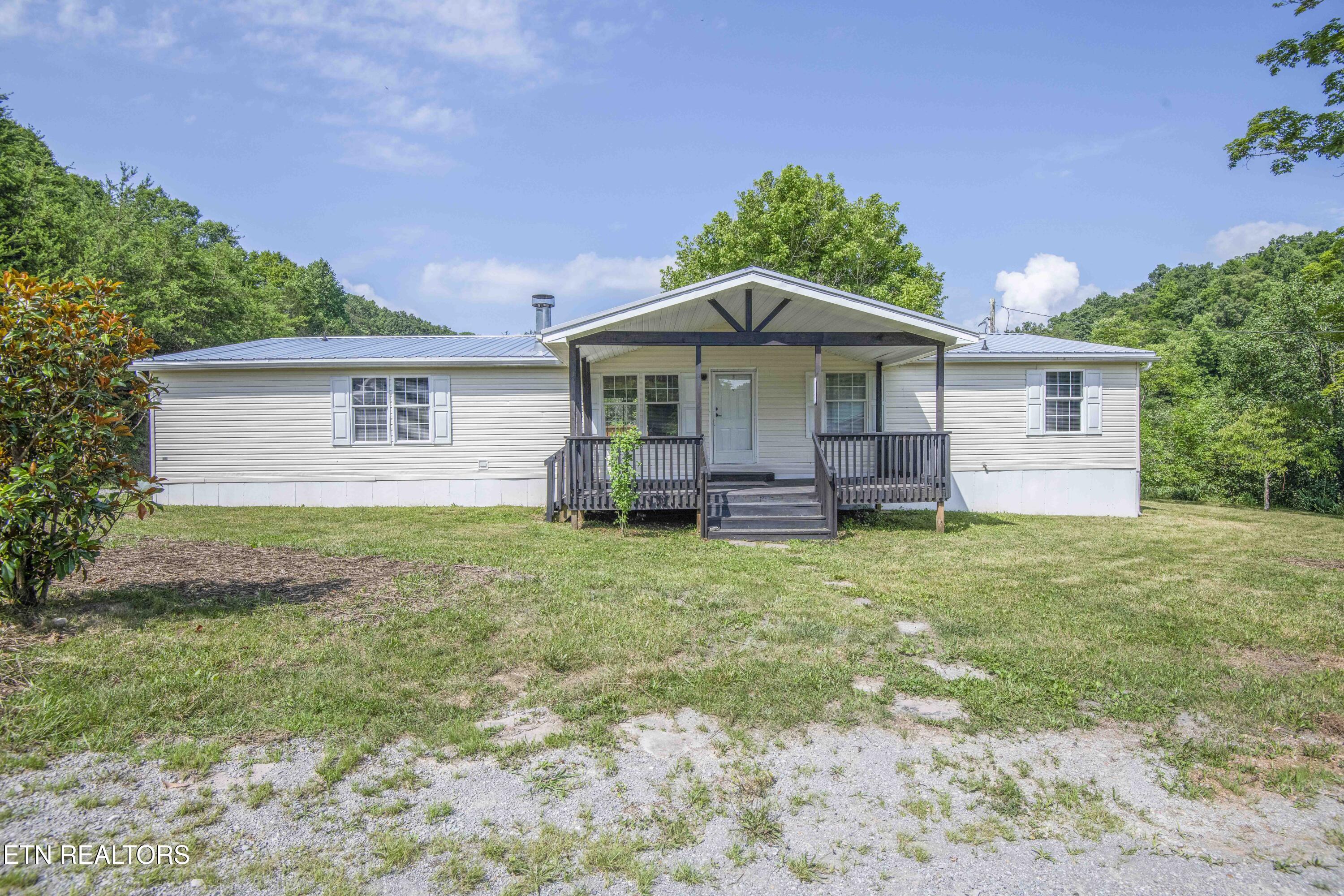1587 Lower Caney Valley Road Tazewell TN 37879