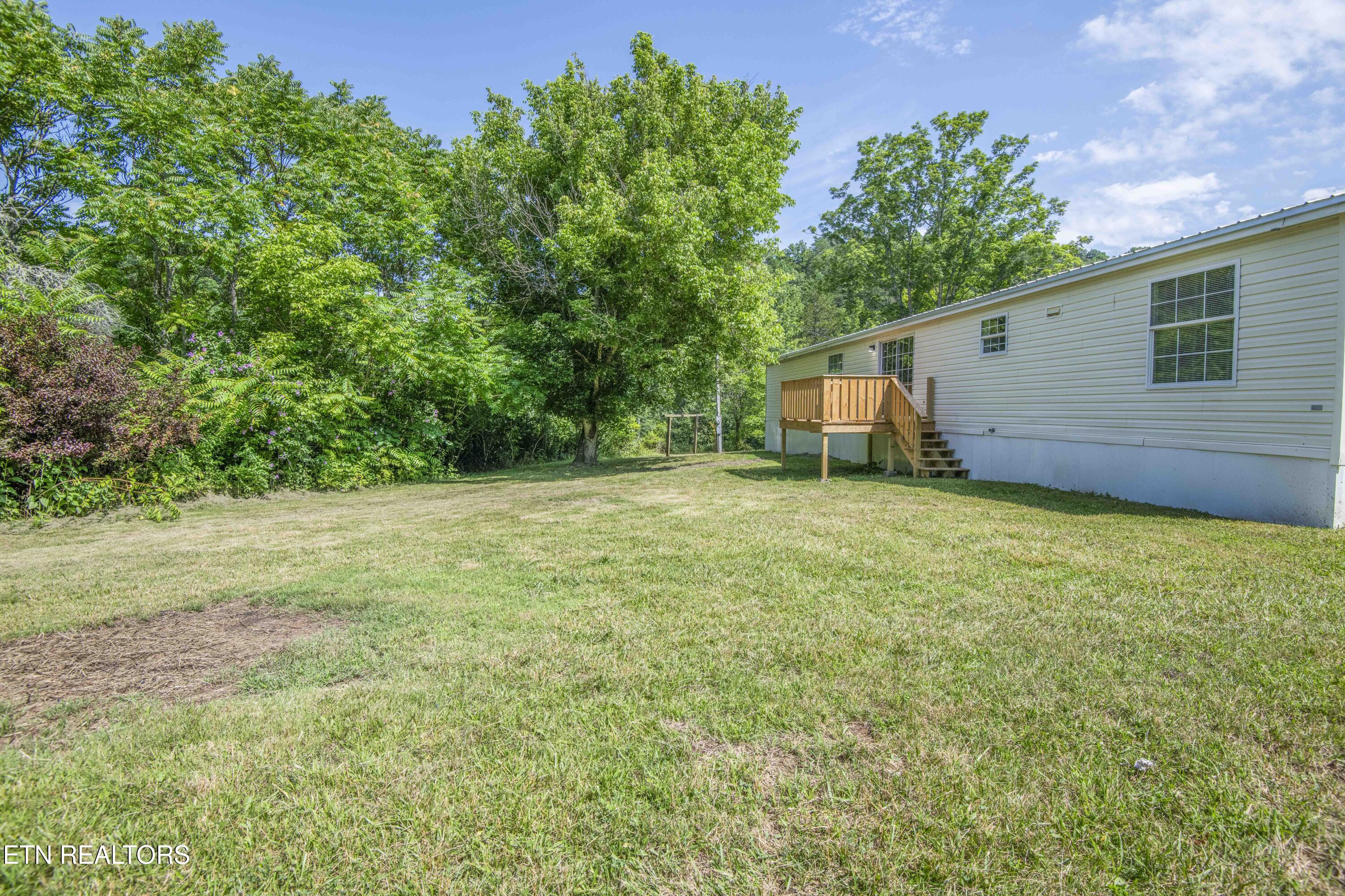 1587 Lower Caney Valley Road Tazewell TN 37879