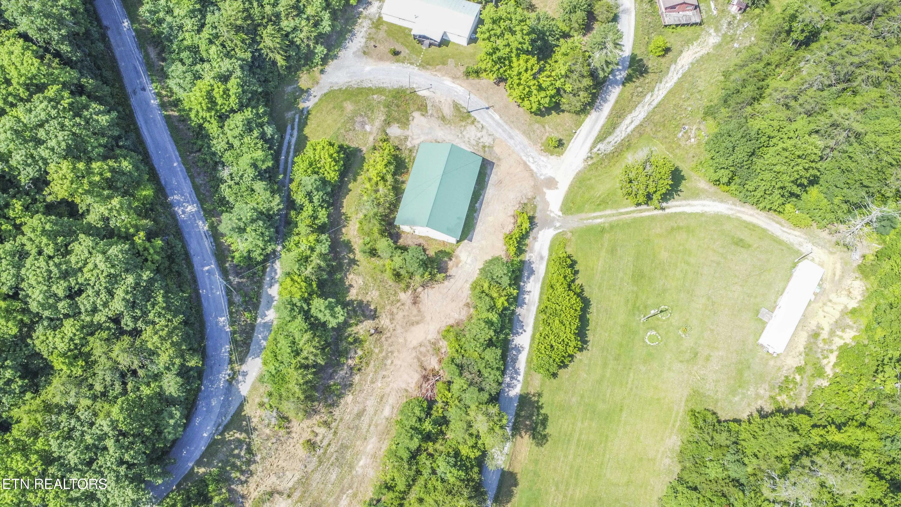 1587 Lower Caney Valley Road Tazewell TN 37879