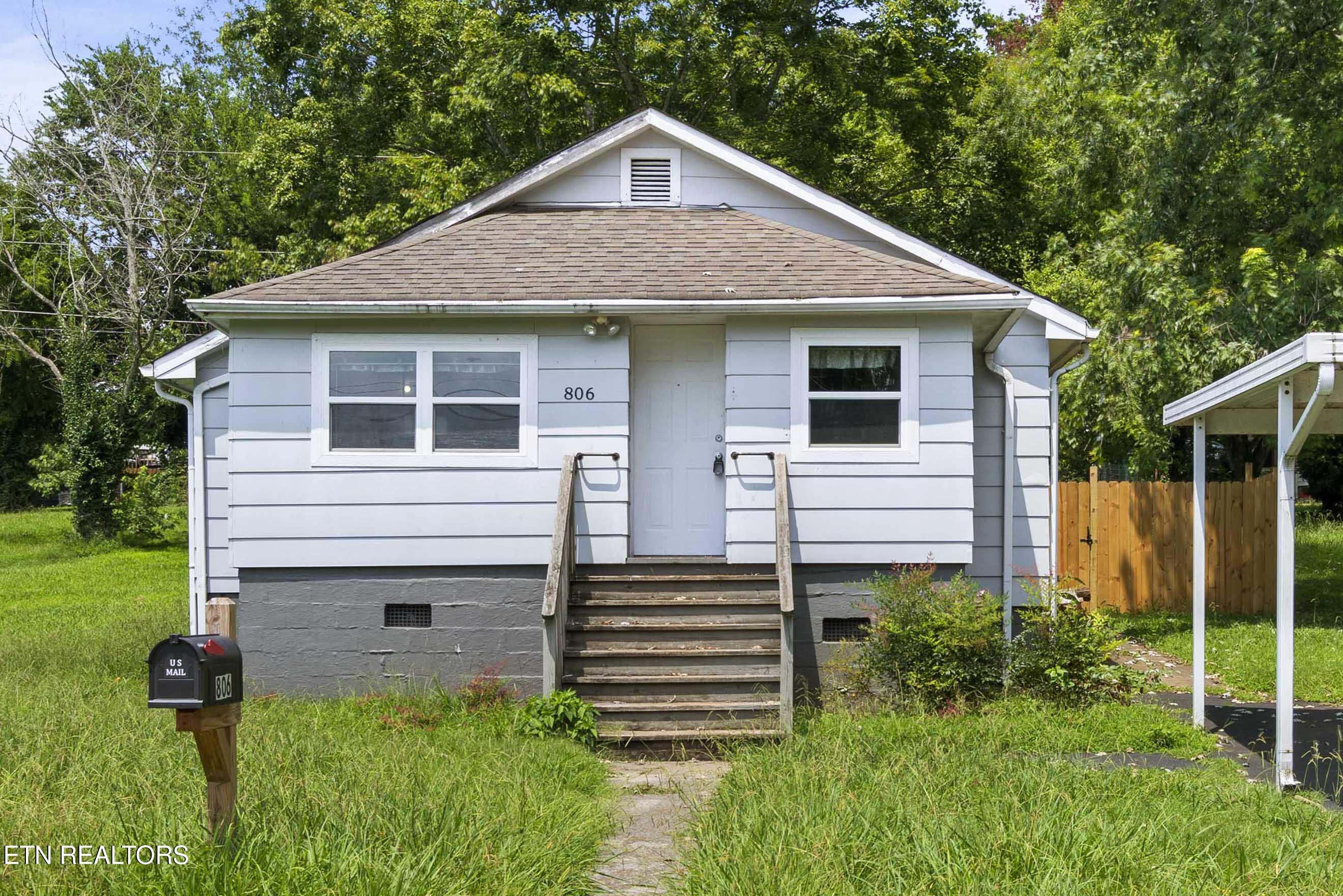 806 Commerce Street Loudon TN 37774
