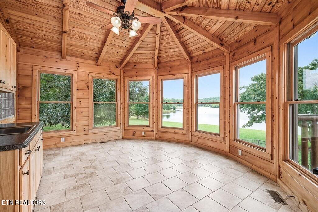 2442 Long Branch Road Spencer TN 38585