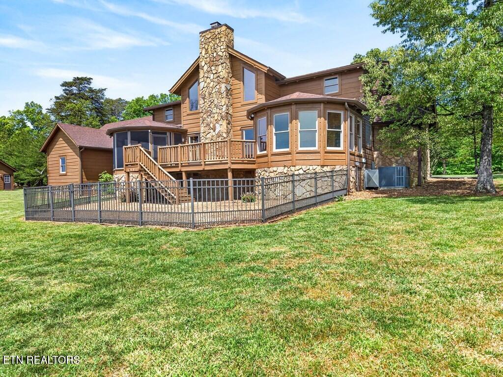 2442 Long Branch Road Spencer TN 38585