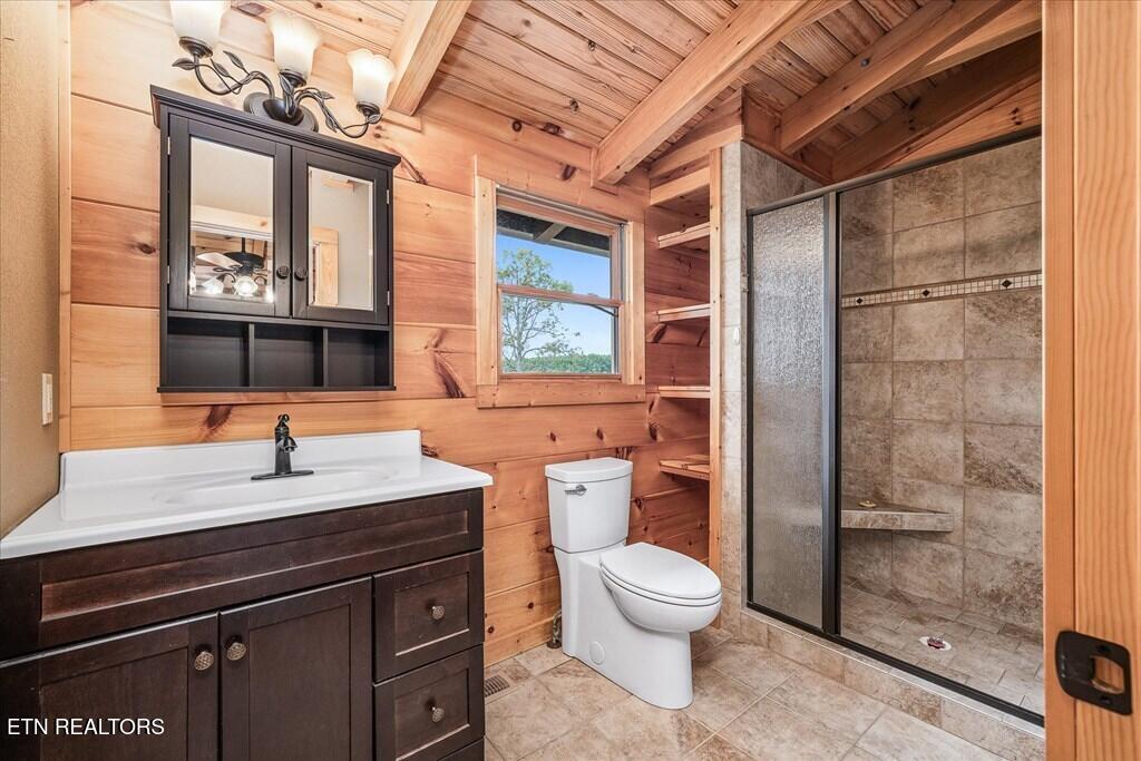 2442 Long Branch Road Spencer TN 38585