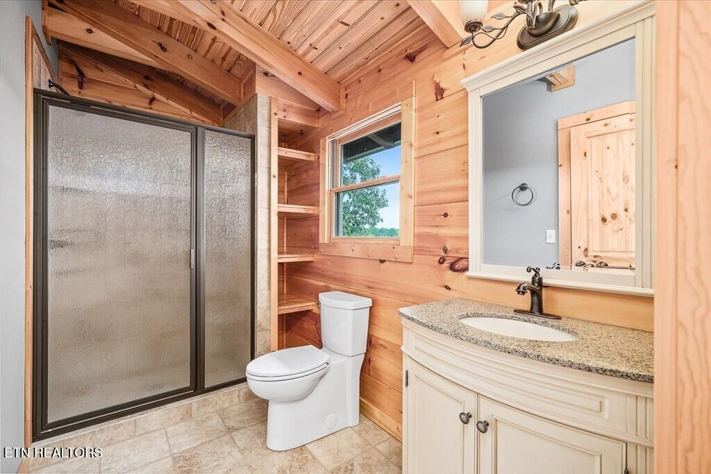 2442 Long Branch Road Spencer TN 38585