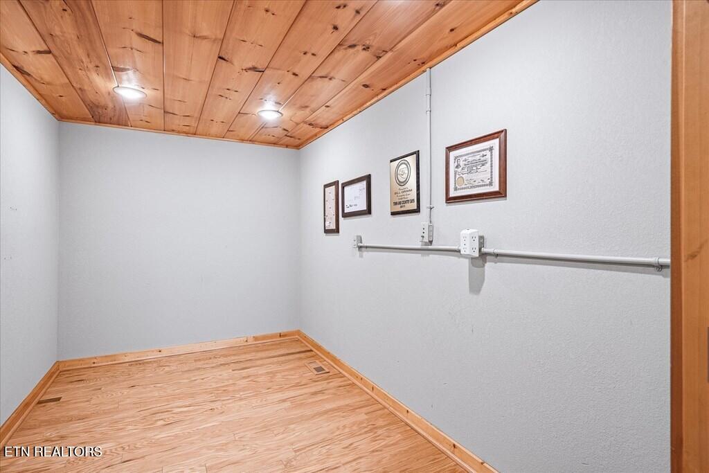 2442 Long Branch Road Spencer TN 38585
