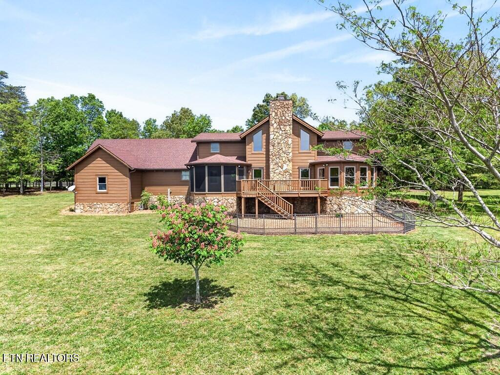 2442 Long Branch Road Spencer TN 38585