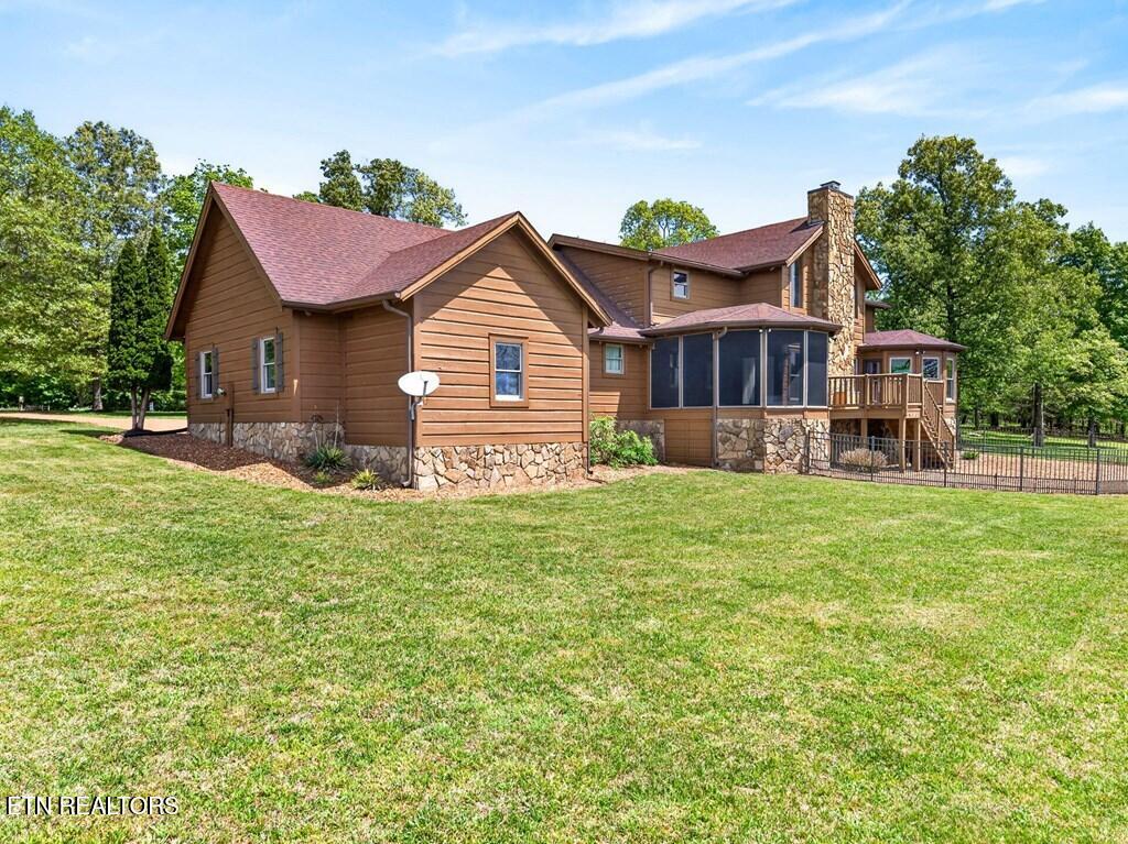 2442 Long Branch Road Spencer TN 38585