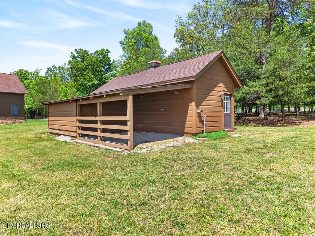 2442 Long Branch Road Spencer TN 38585