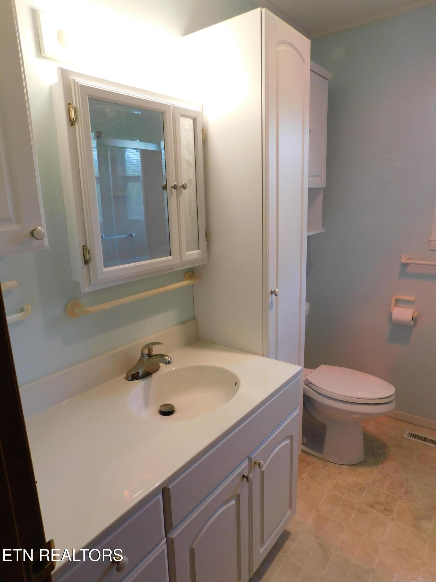 5855 Fairhill Lane Knoxville TN 37918