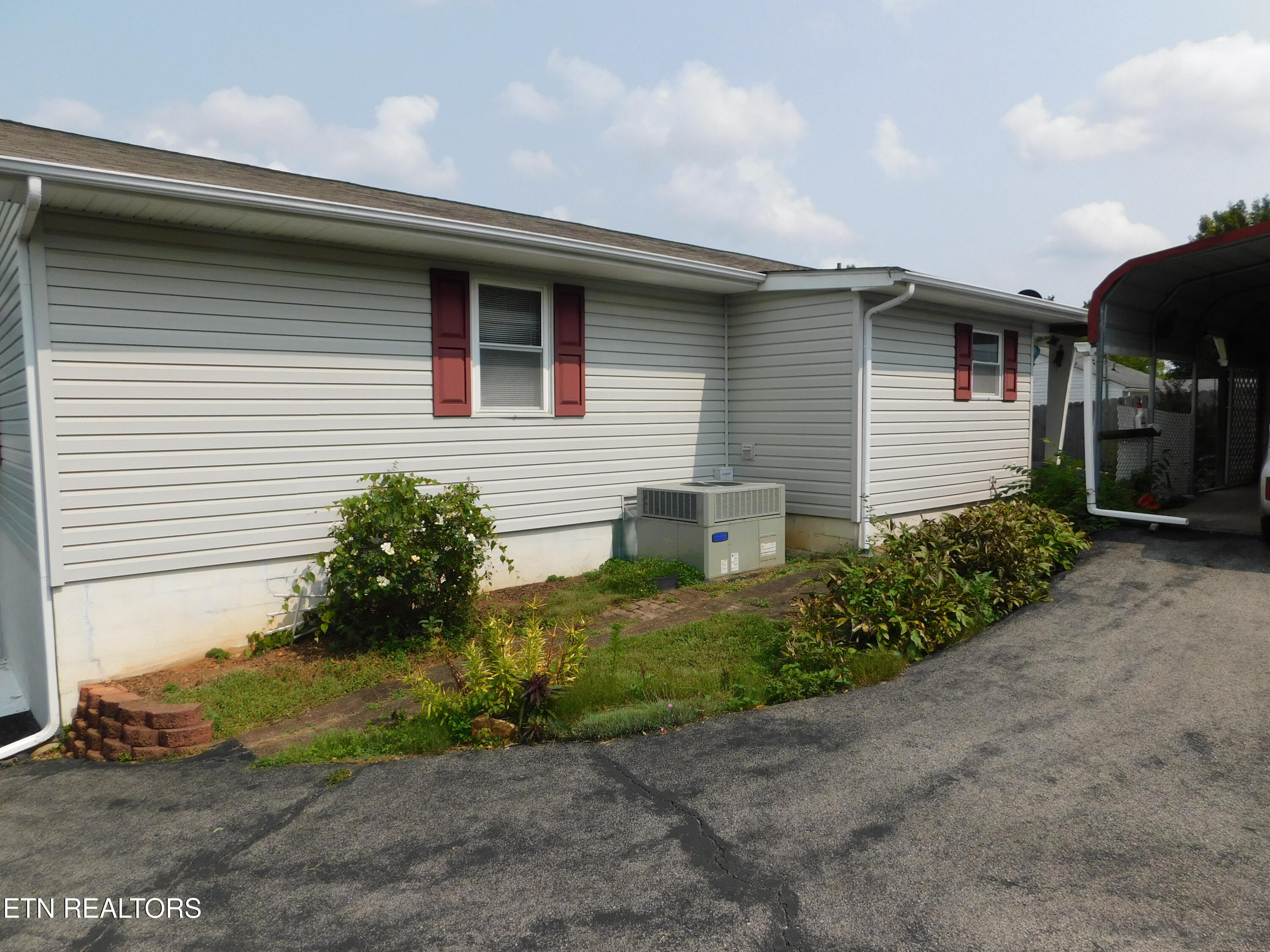 5855 Fairhill Lane Knoxville TN 37918