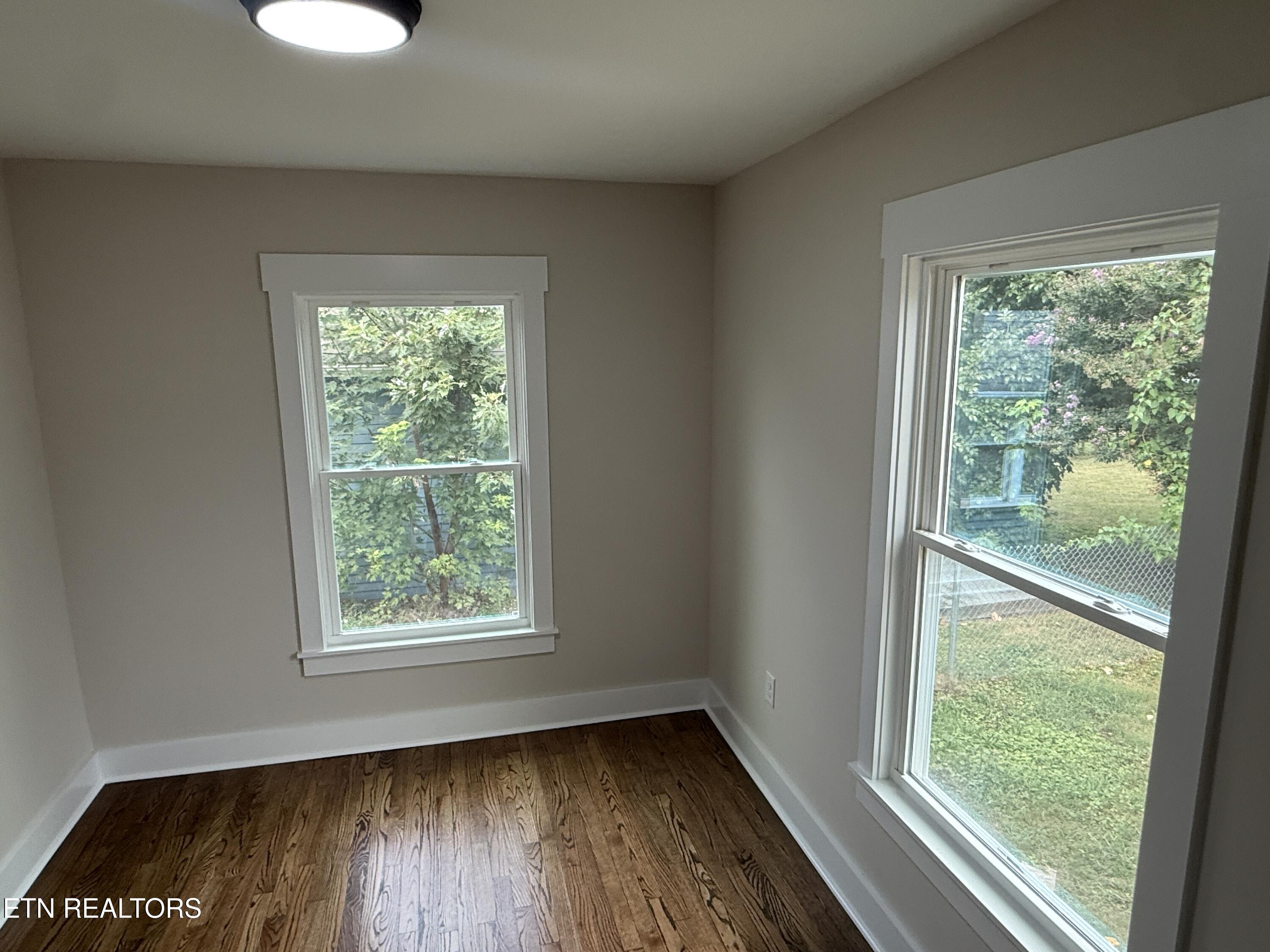 1507 Mccroskey Avenue Knoxville TN 37917
