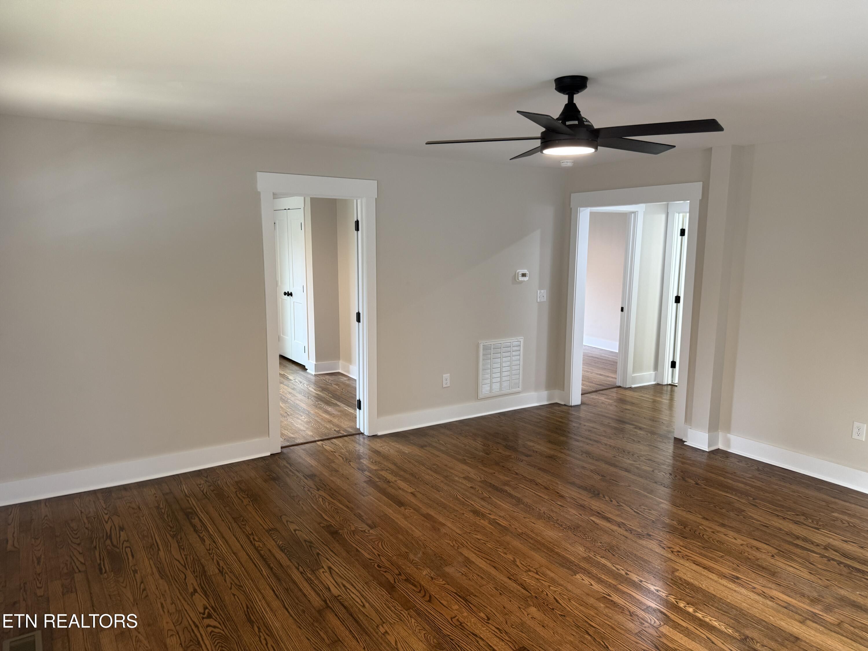1507 Mccroskey Avenue Knoxville TN 37917