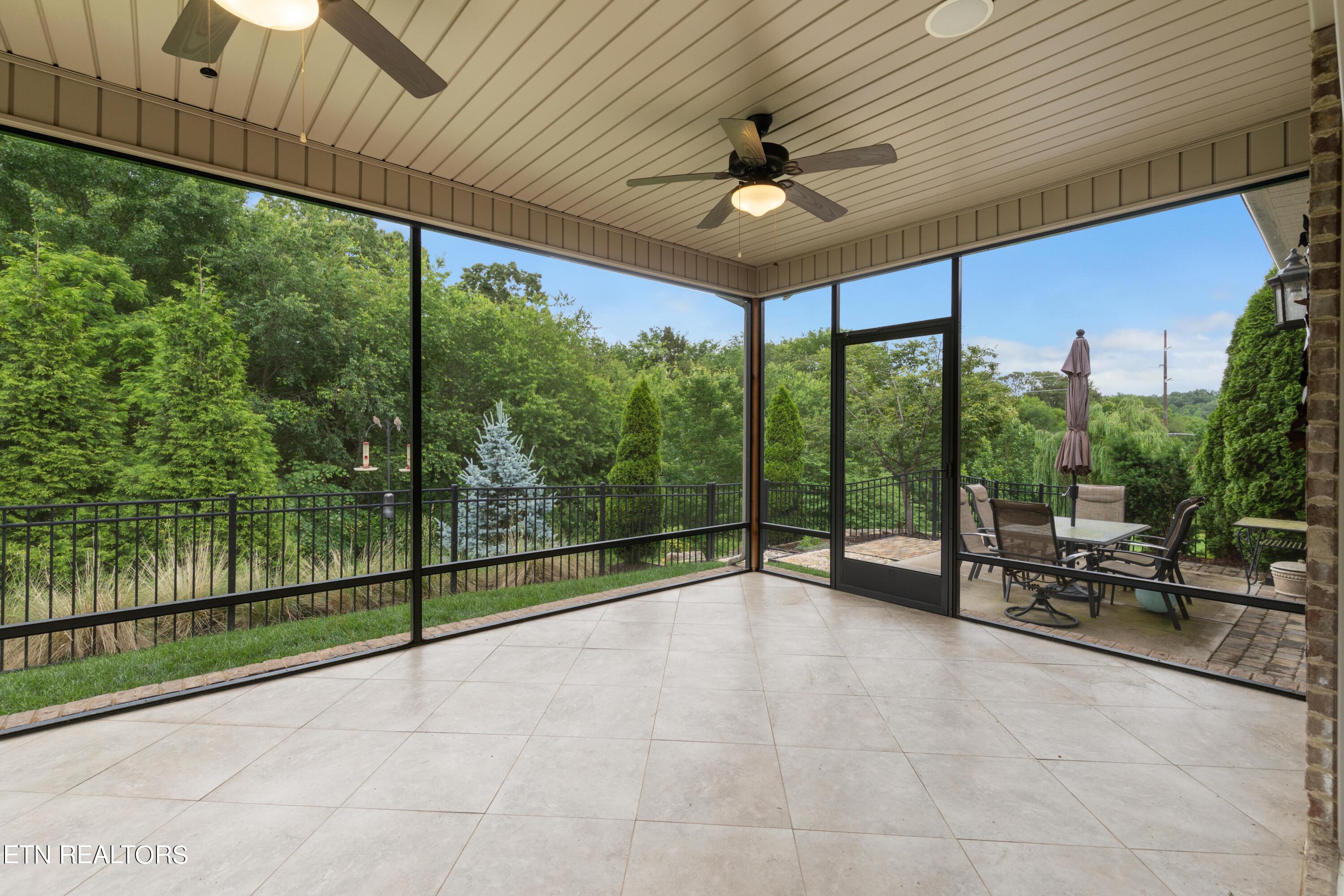 822 Briarstone Lane Knoxville TN 37934