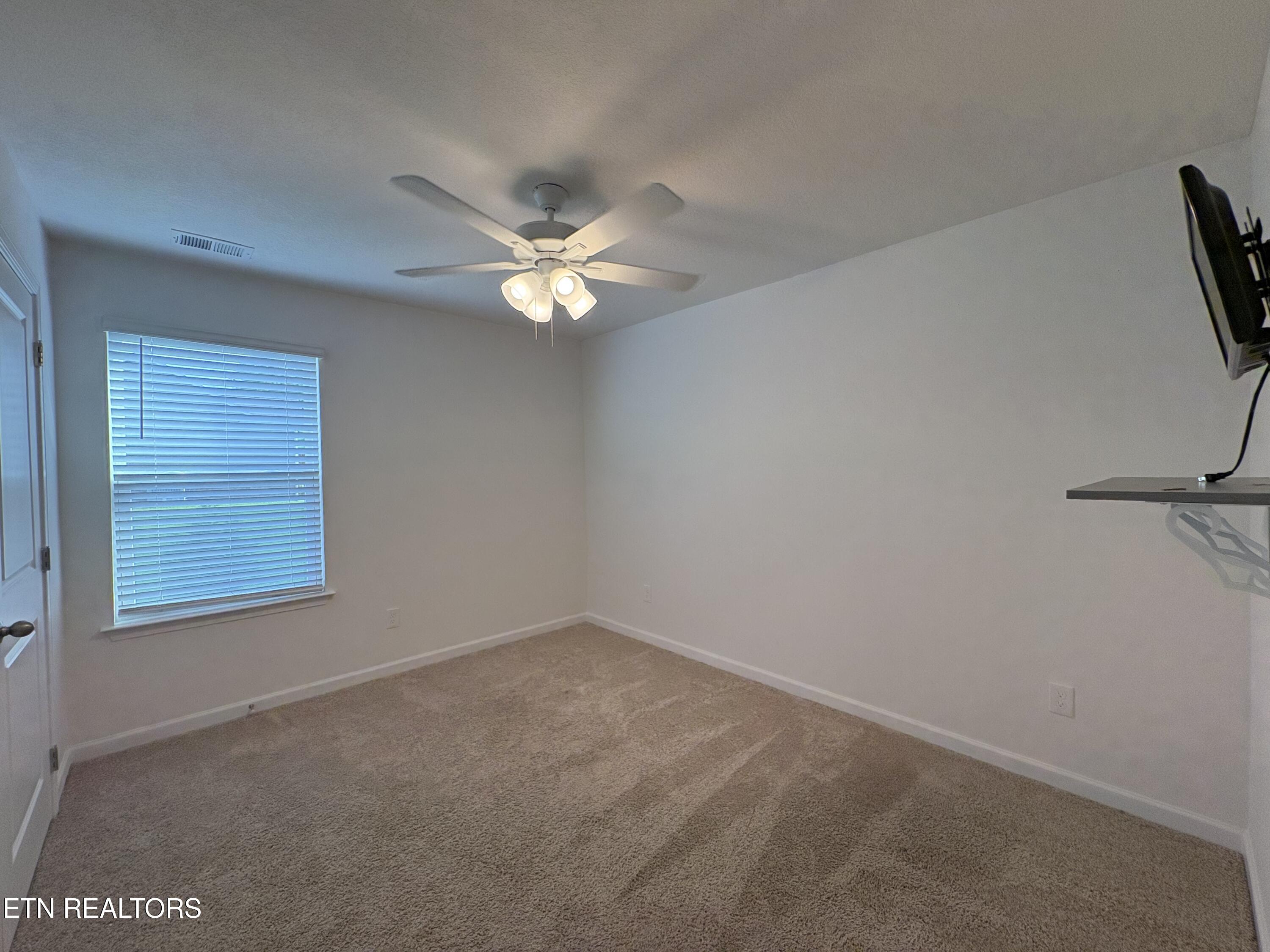 303 Duseth Drive Sweetwater TN 37874