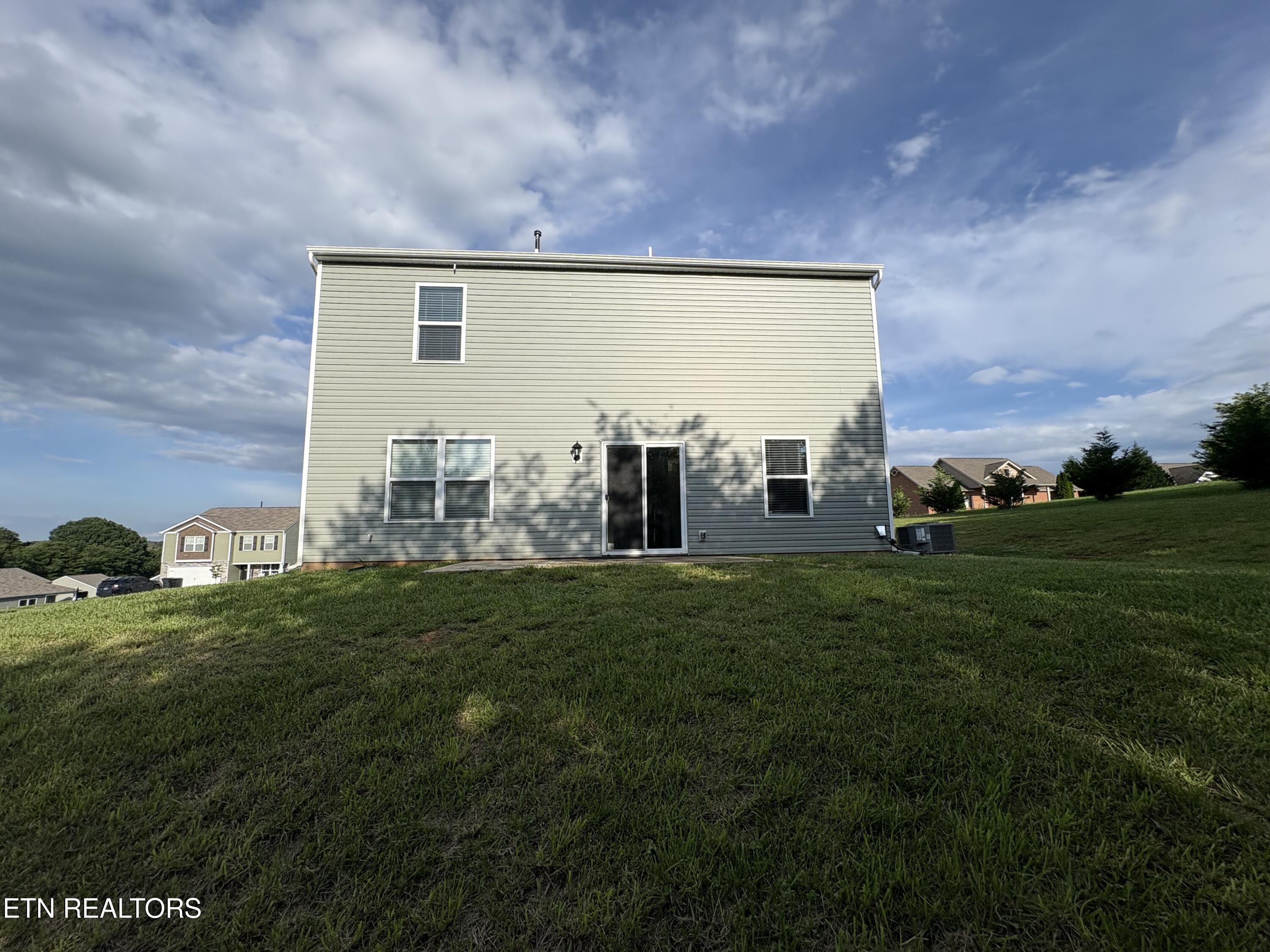 303 Duseth Drive Sweetwater TN 37874