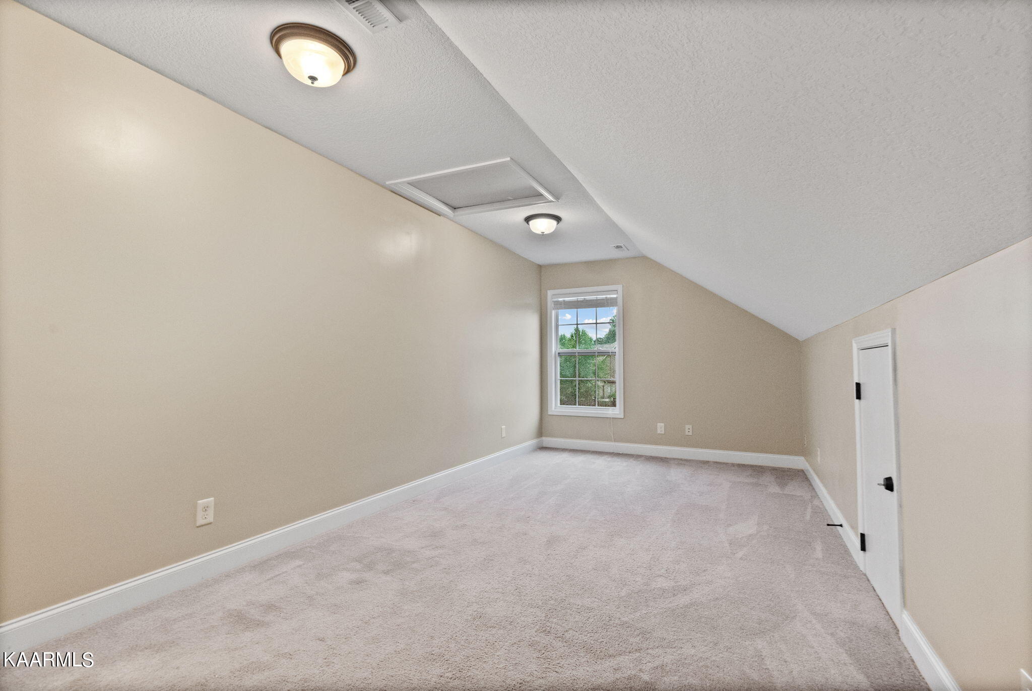 668 Karch Drive Maryville TN 37803