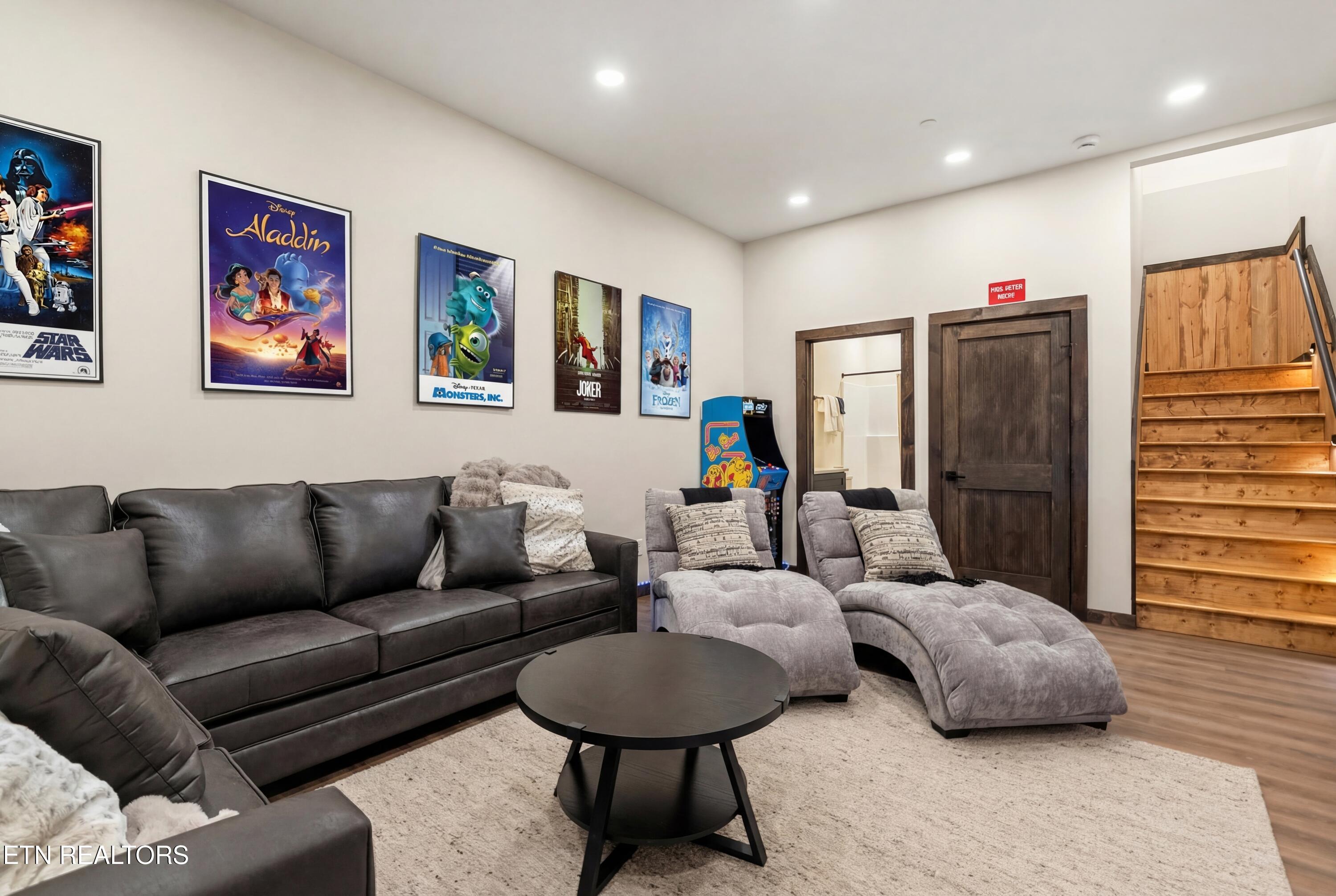 436 Hatchet Way Pigeon Forge TN 37863