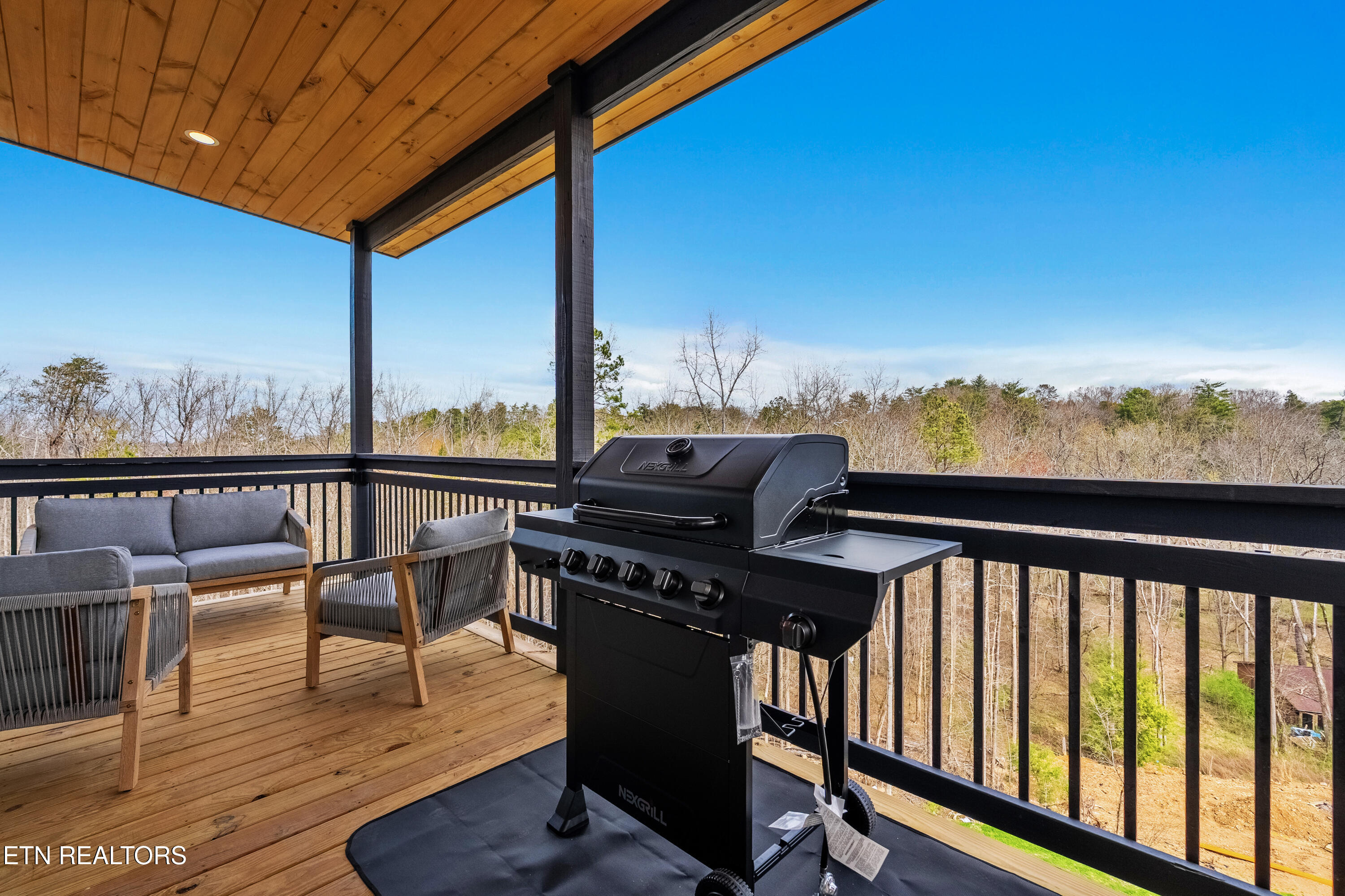 436 Hatchet Way Pigeon Forge TN 37863