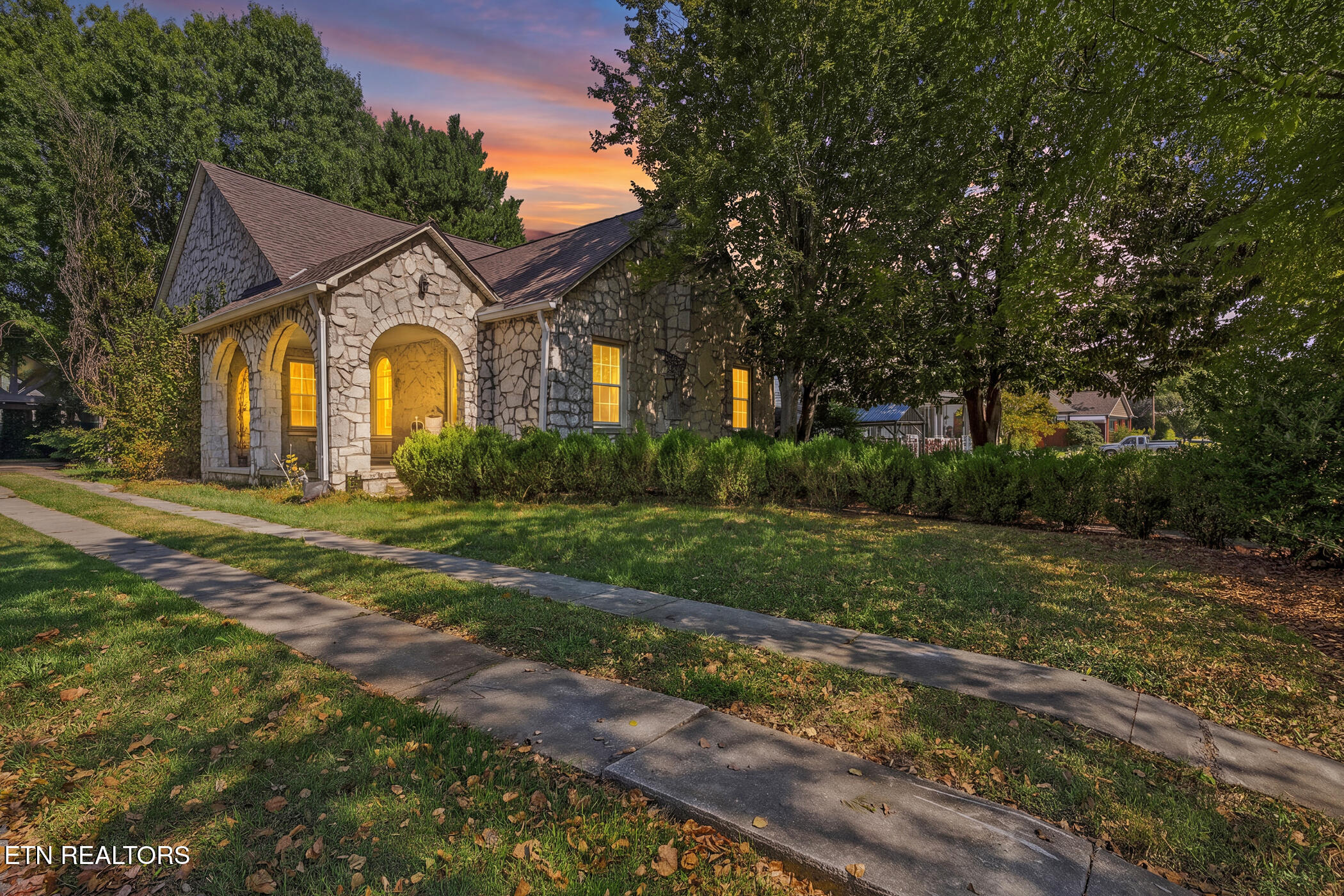 1903 Fairmont Boulevard Knoxville TN 37917