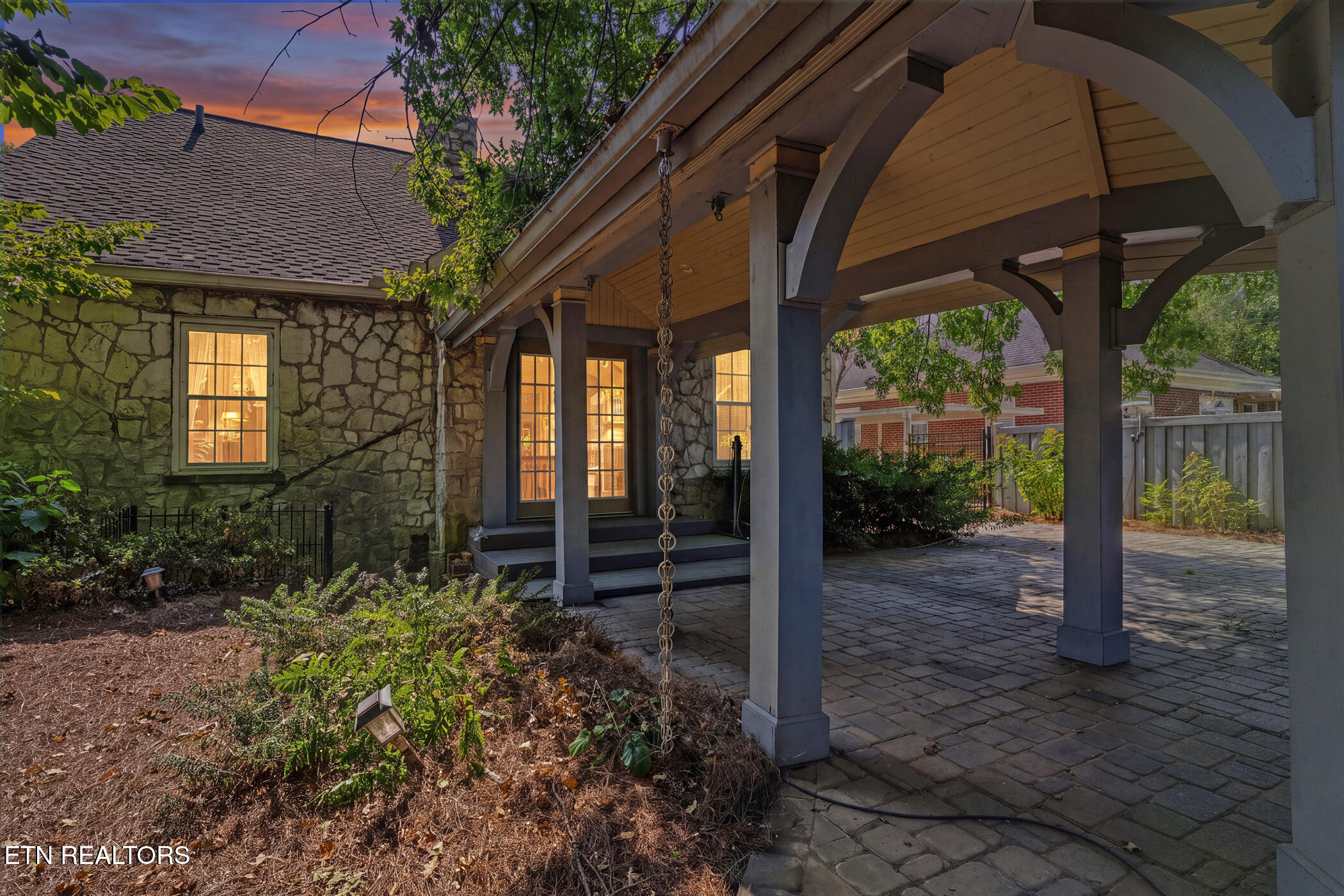 1903 Fairmont Boulevard Knoxville TN 37917