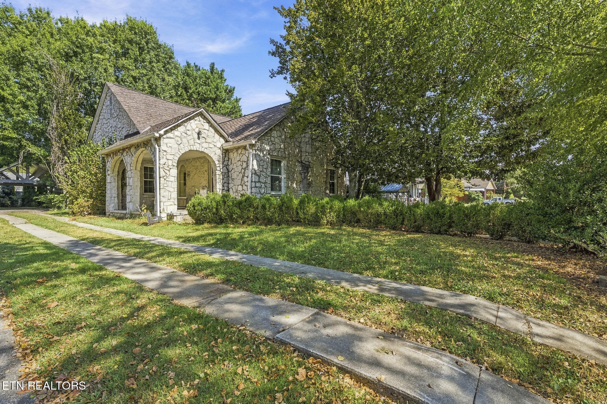 1903 Fairmont Boulevard Knoxville TN 37917