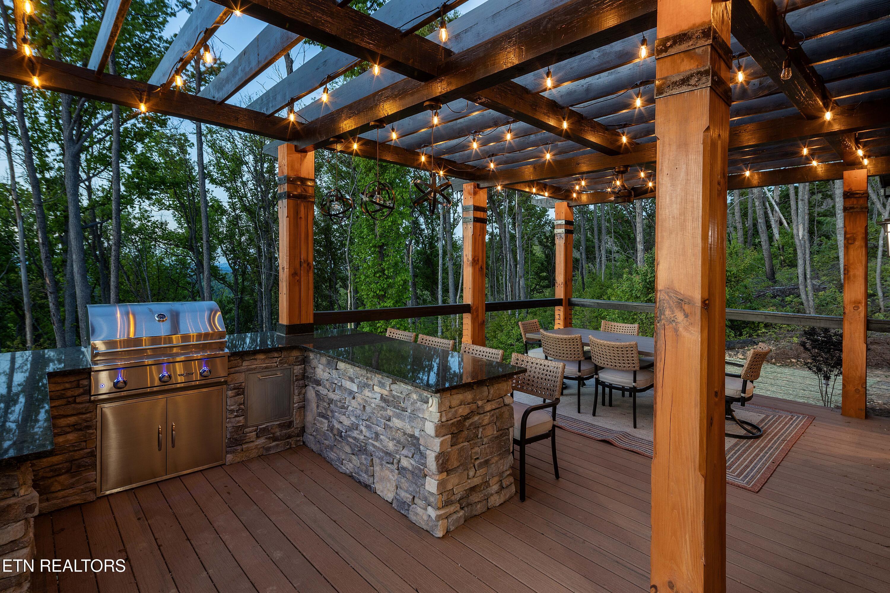 2203 Ridgeland Circle Sevierville TN 37862