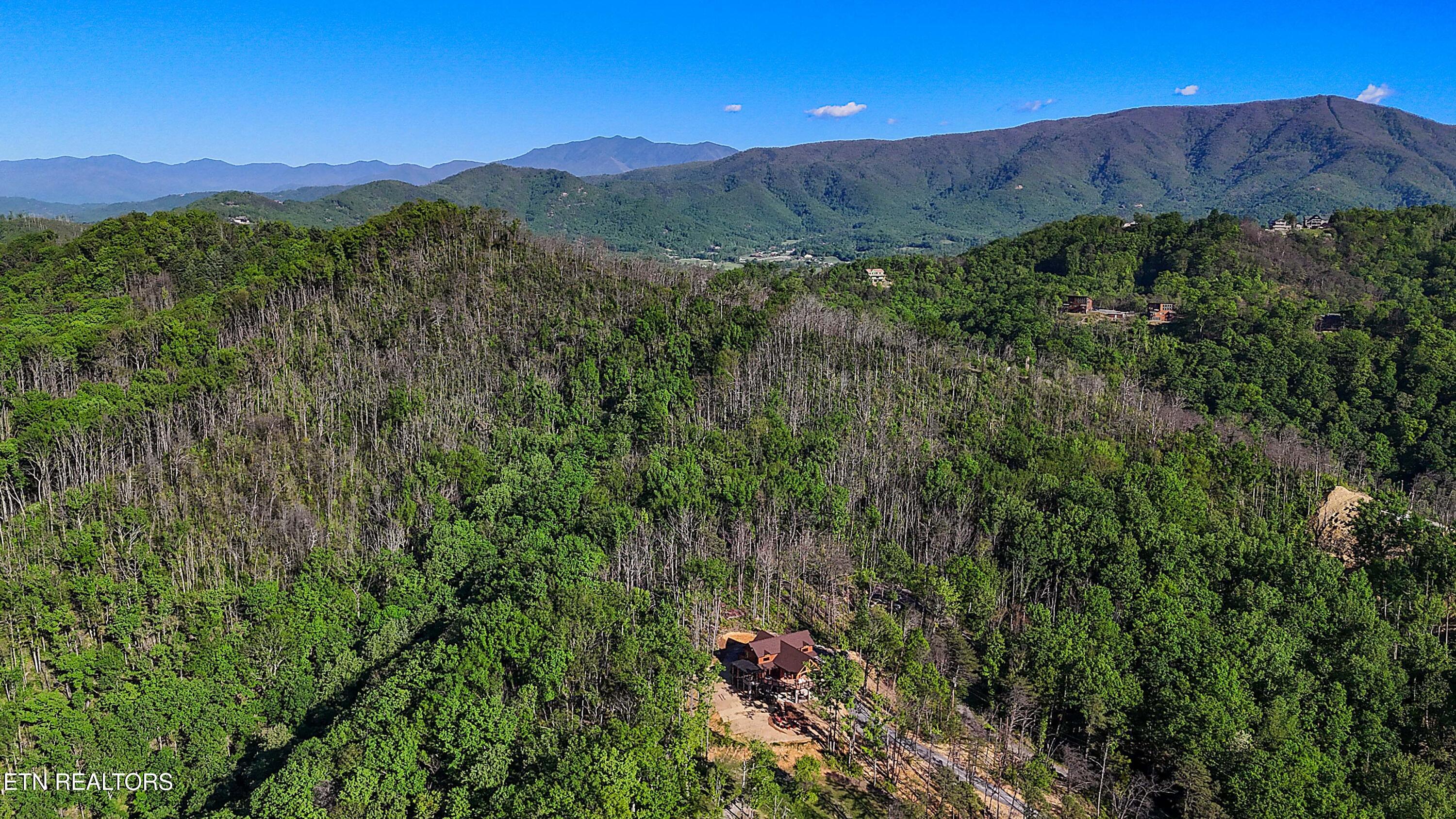 2203 Ridgeland Circle Sevierville TN 37862