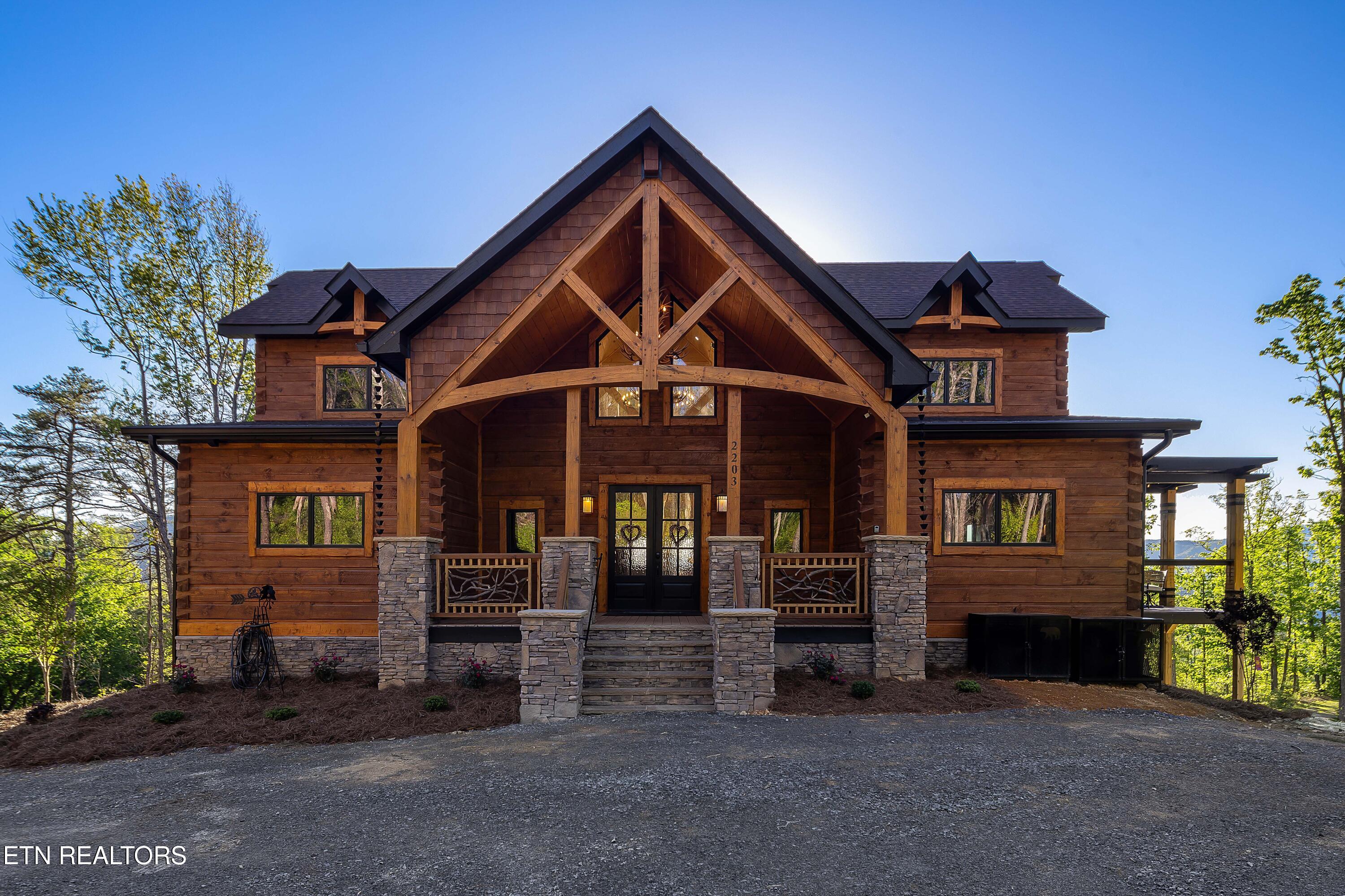 2203 Ridgeland Circle Sevierville TN 37862