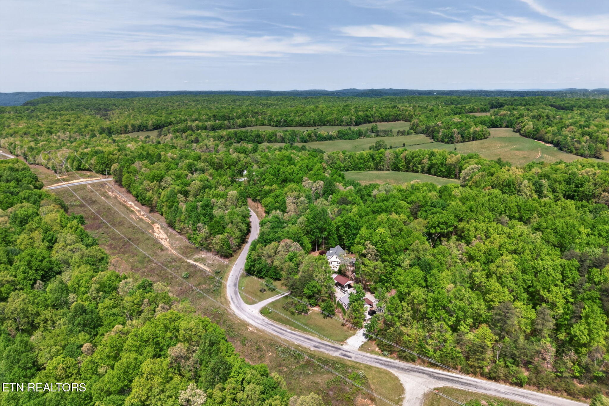 2144 Street Place Loop Monterey TN 38574