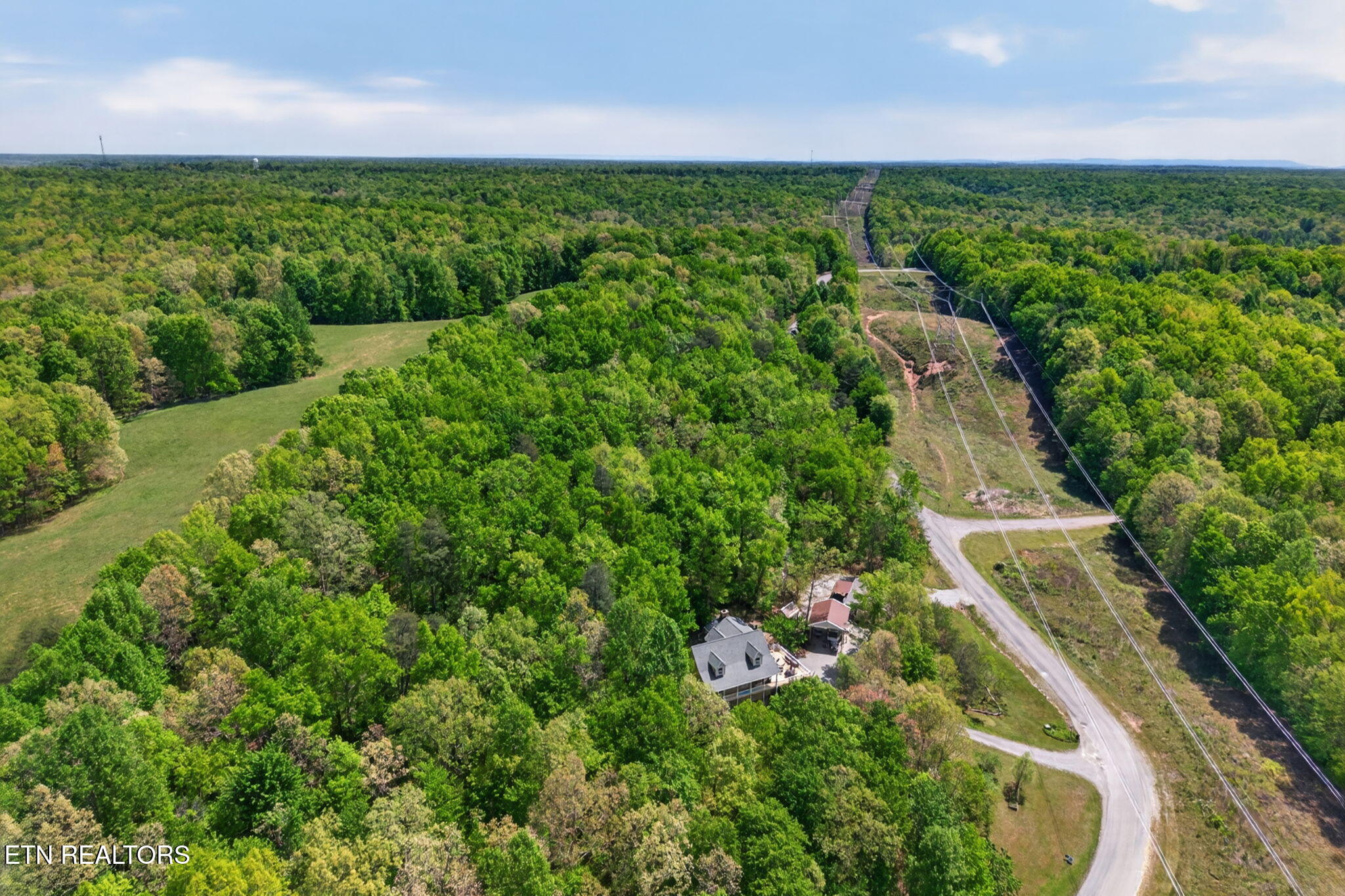 2144 Street Place Loop Monterey TN 38574