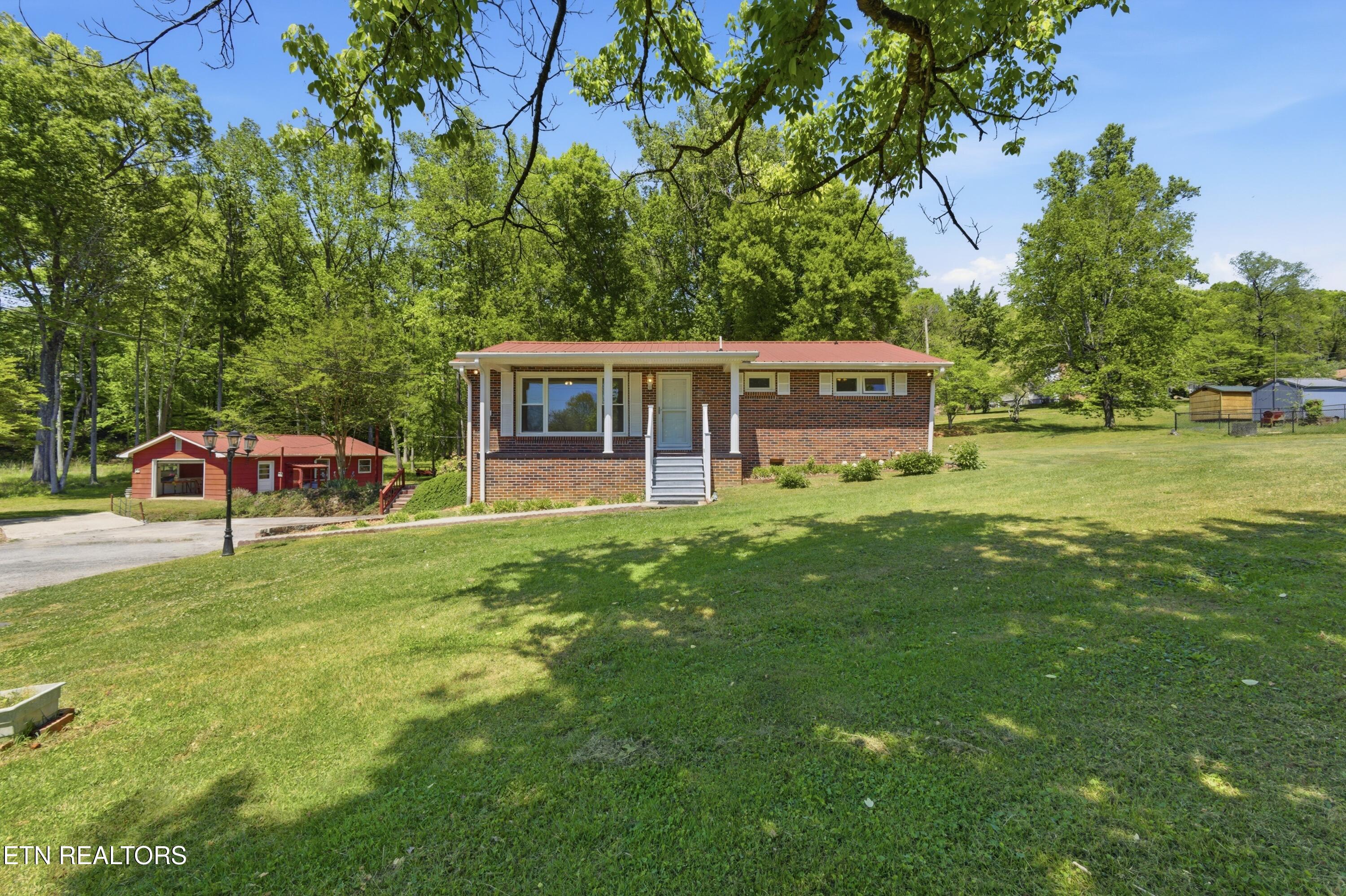 219 Evergreen Street Harriman TN 37748